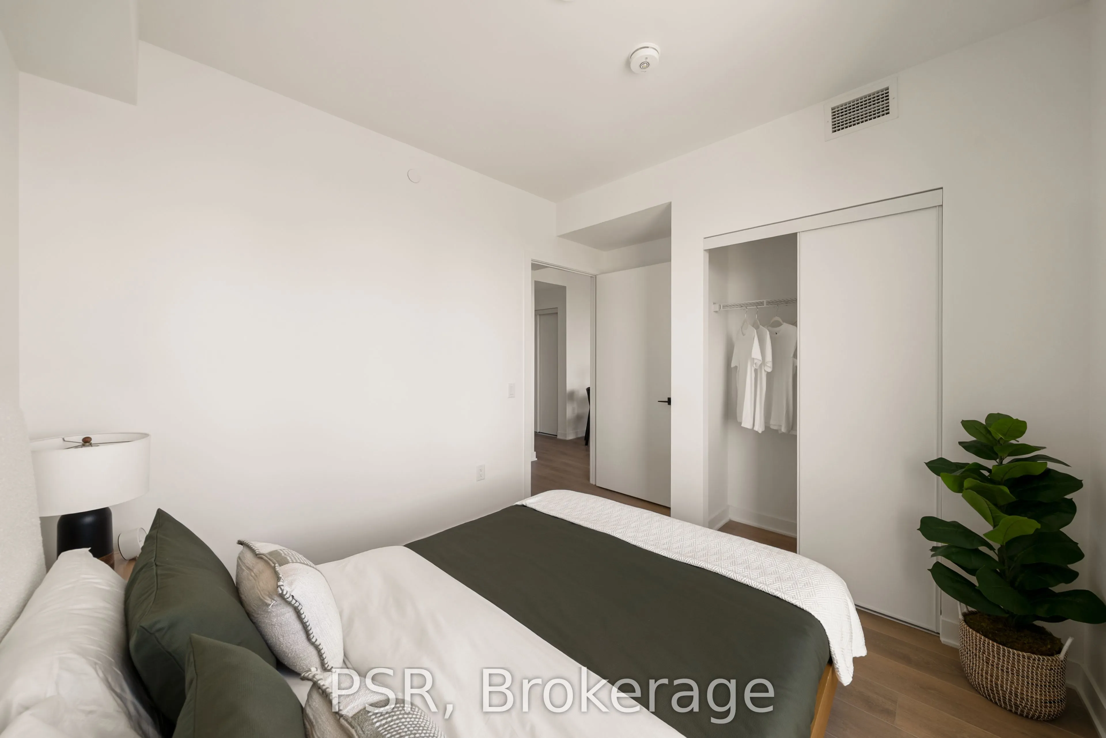 1185 Dupont Street #2011