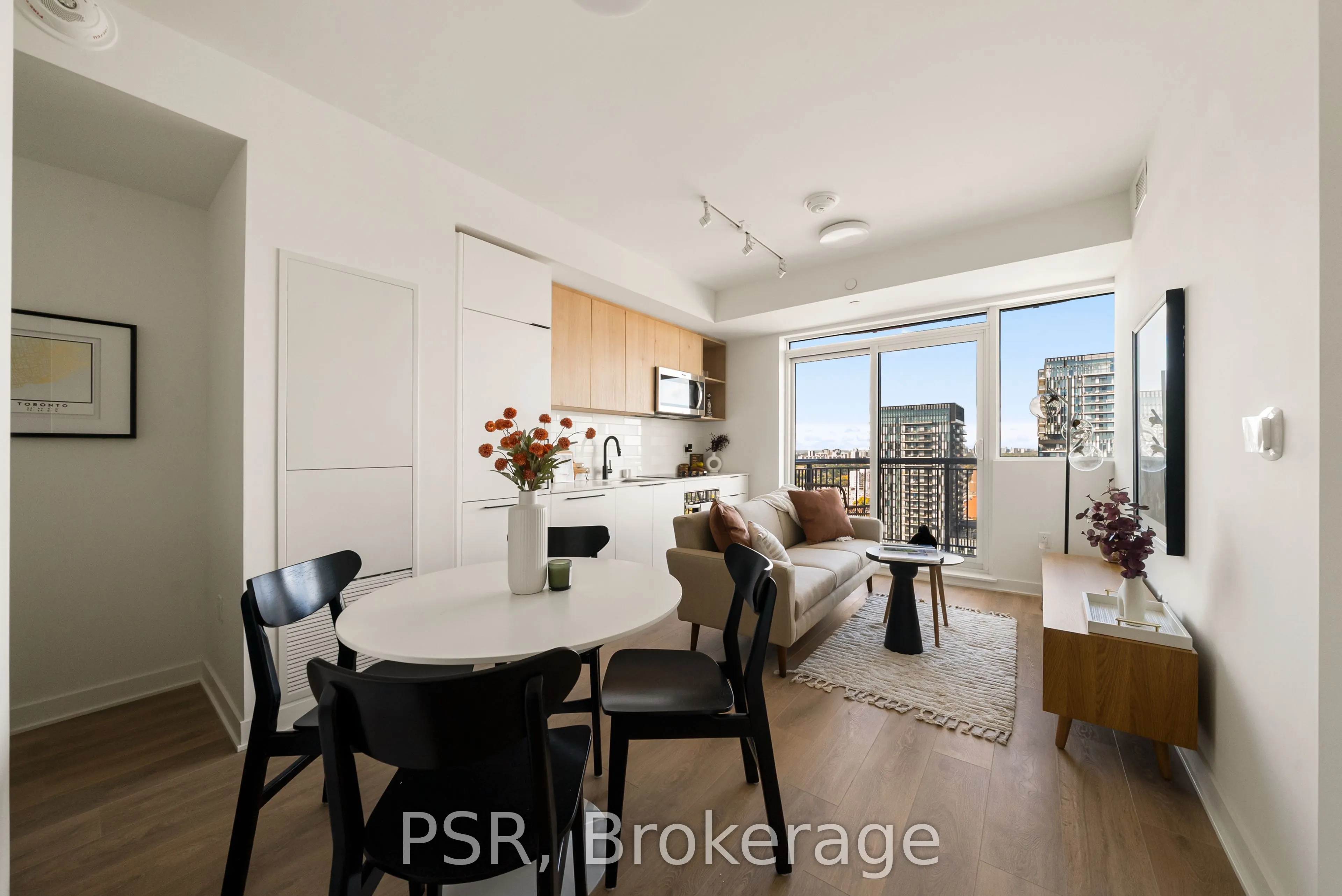 1185 Dupont Street #2011