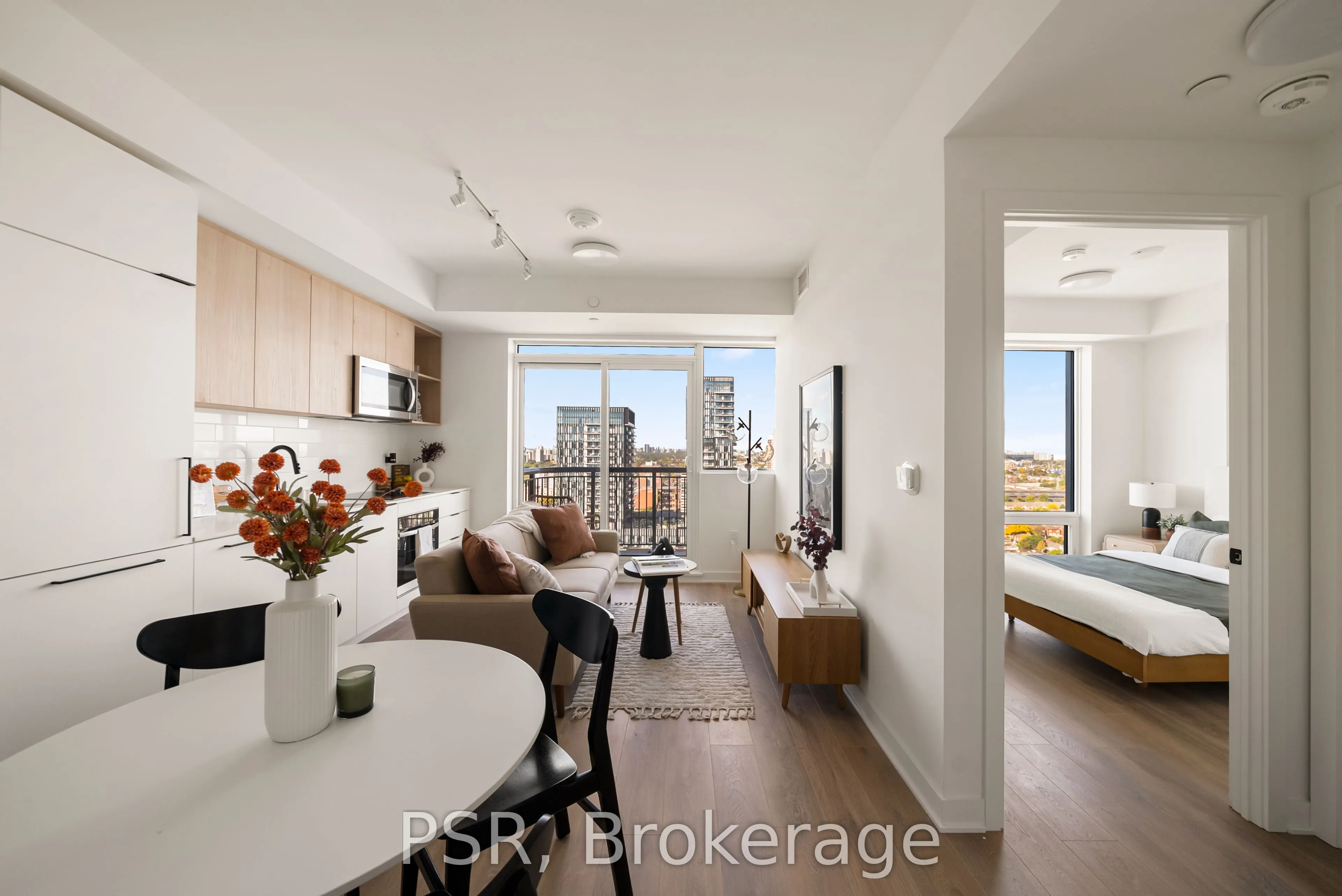 1185 Dupont Street #2011