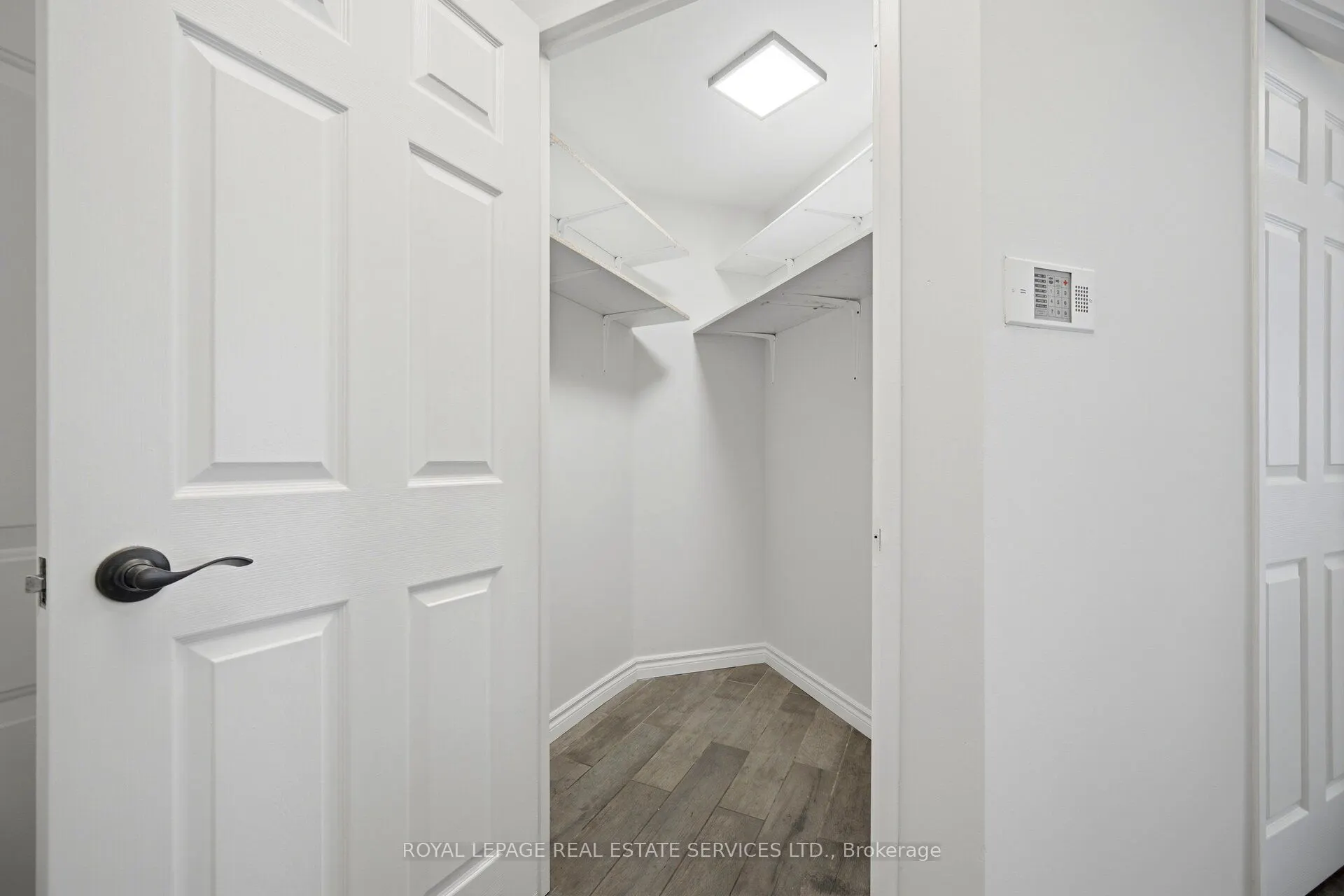 250 Webb Drive #PH05