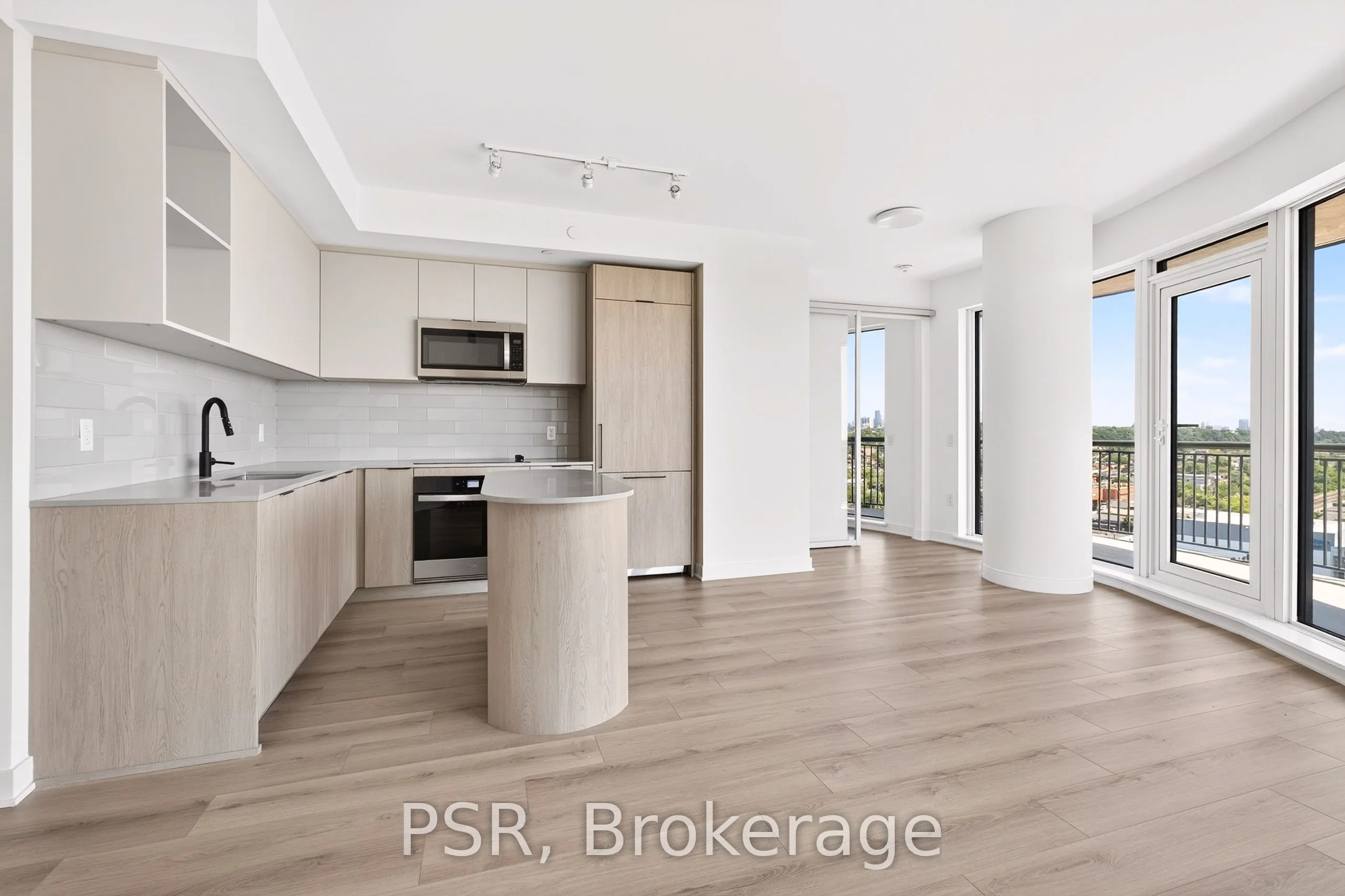 1185 Dupont Street #1207