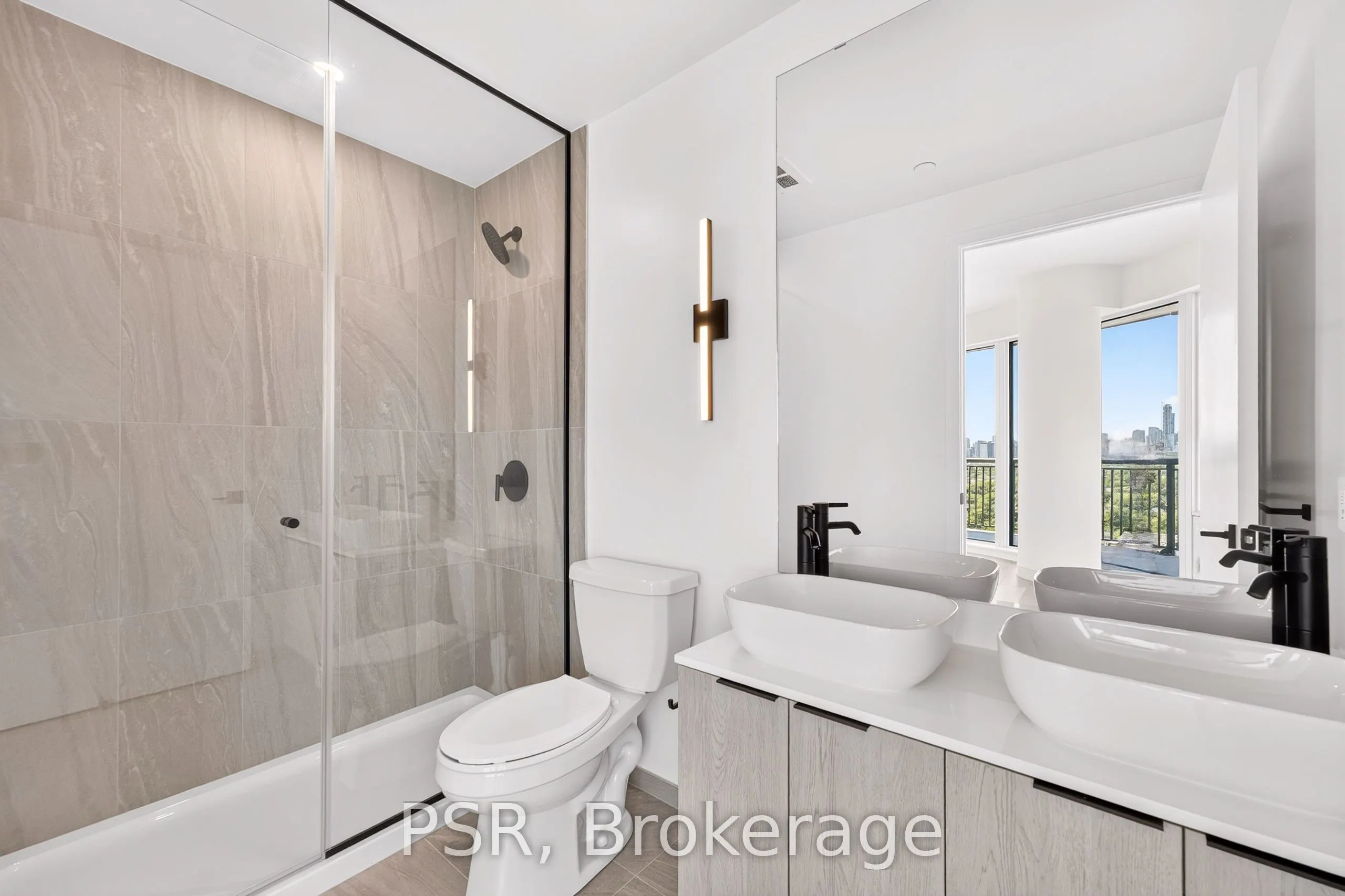 1185 Dupont Street #1207