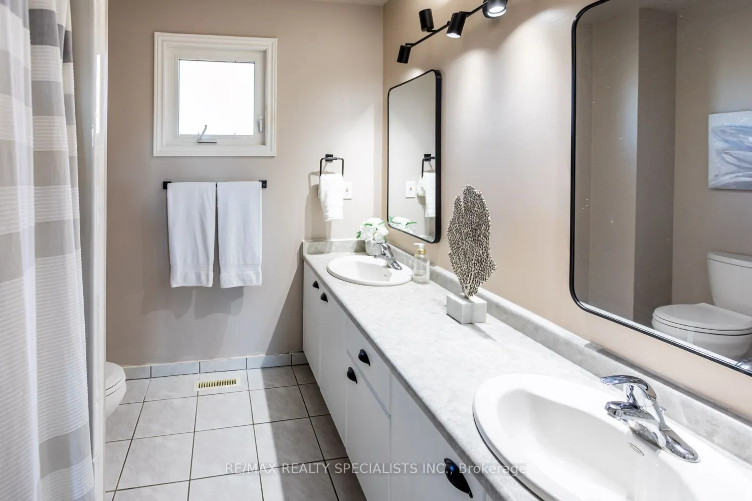 1 Burwash Court