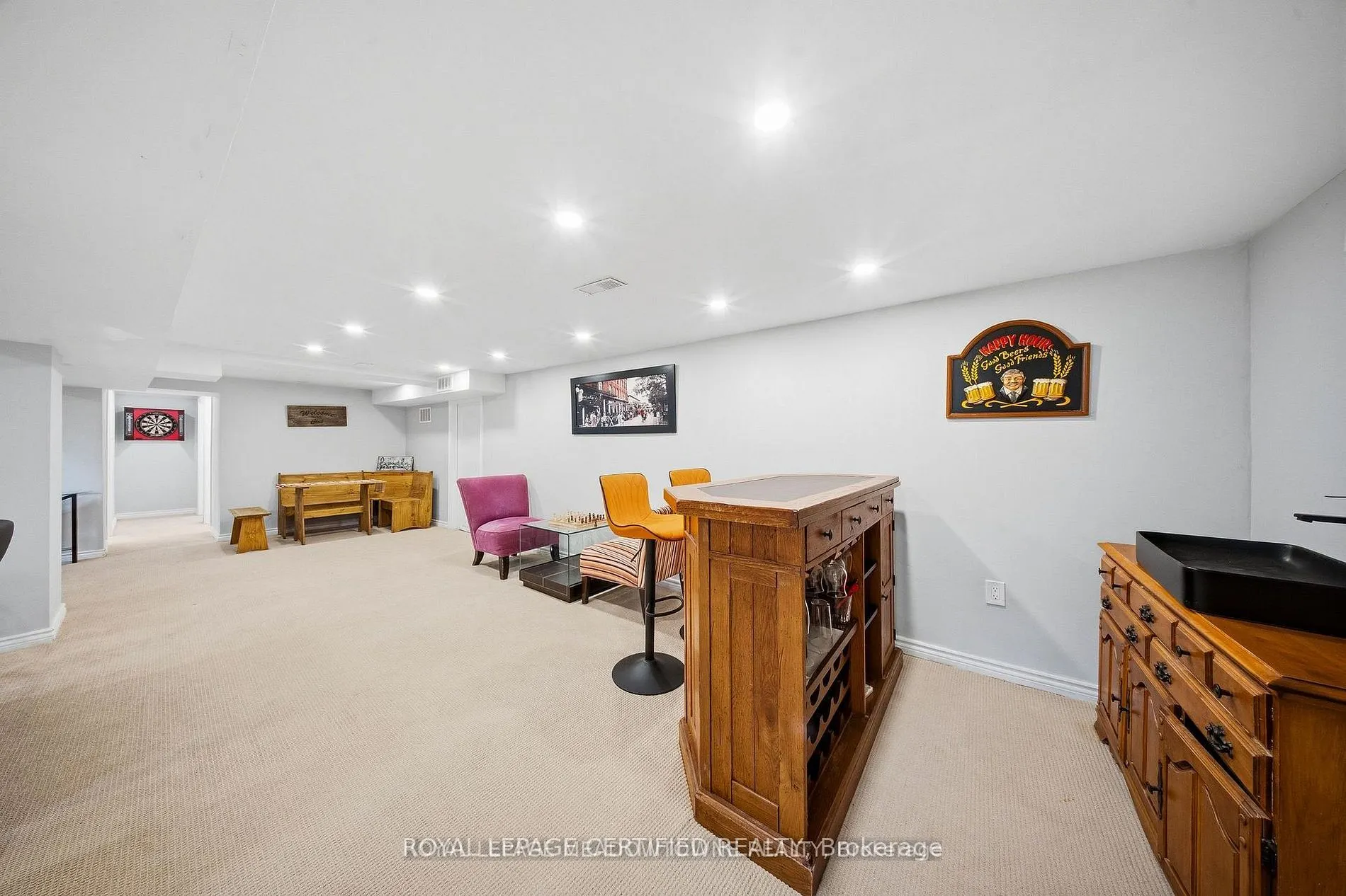 208 Glen Oak Drive