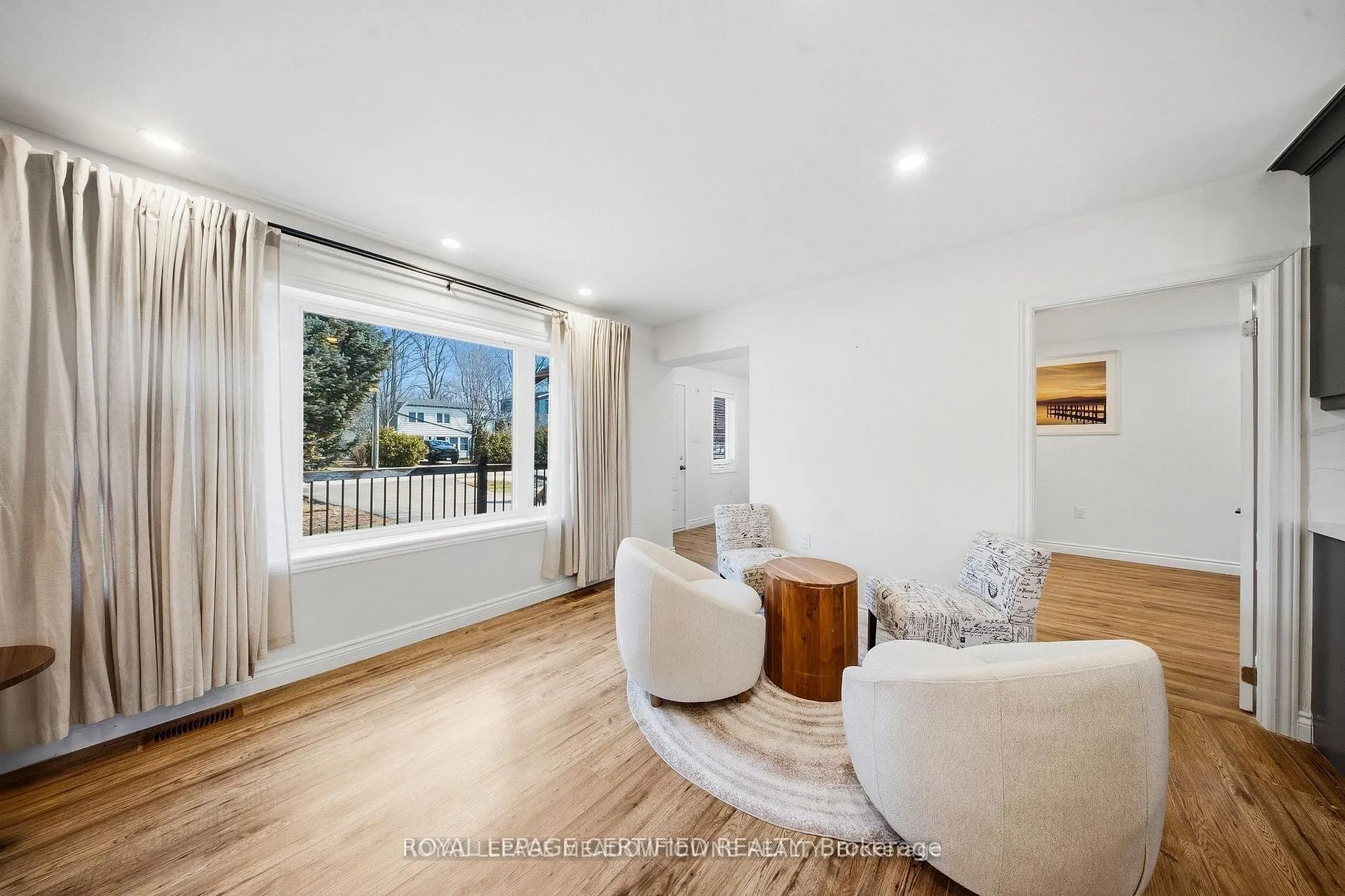 208 Glen Oak Drive
