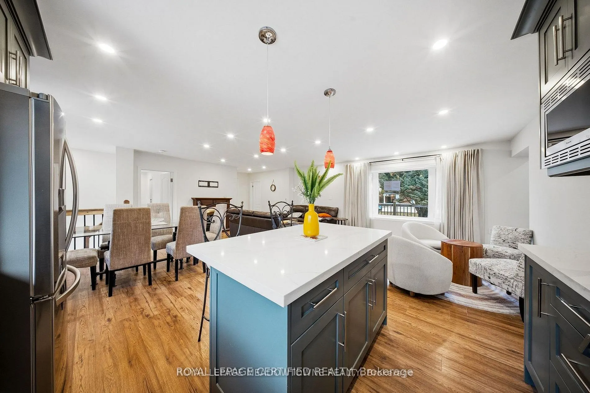 208 Glen Oak Drive
