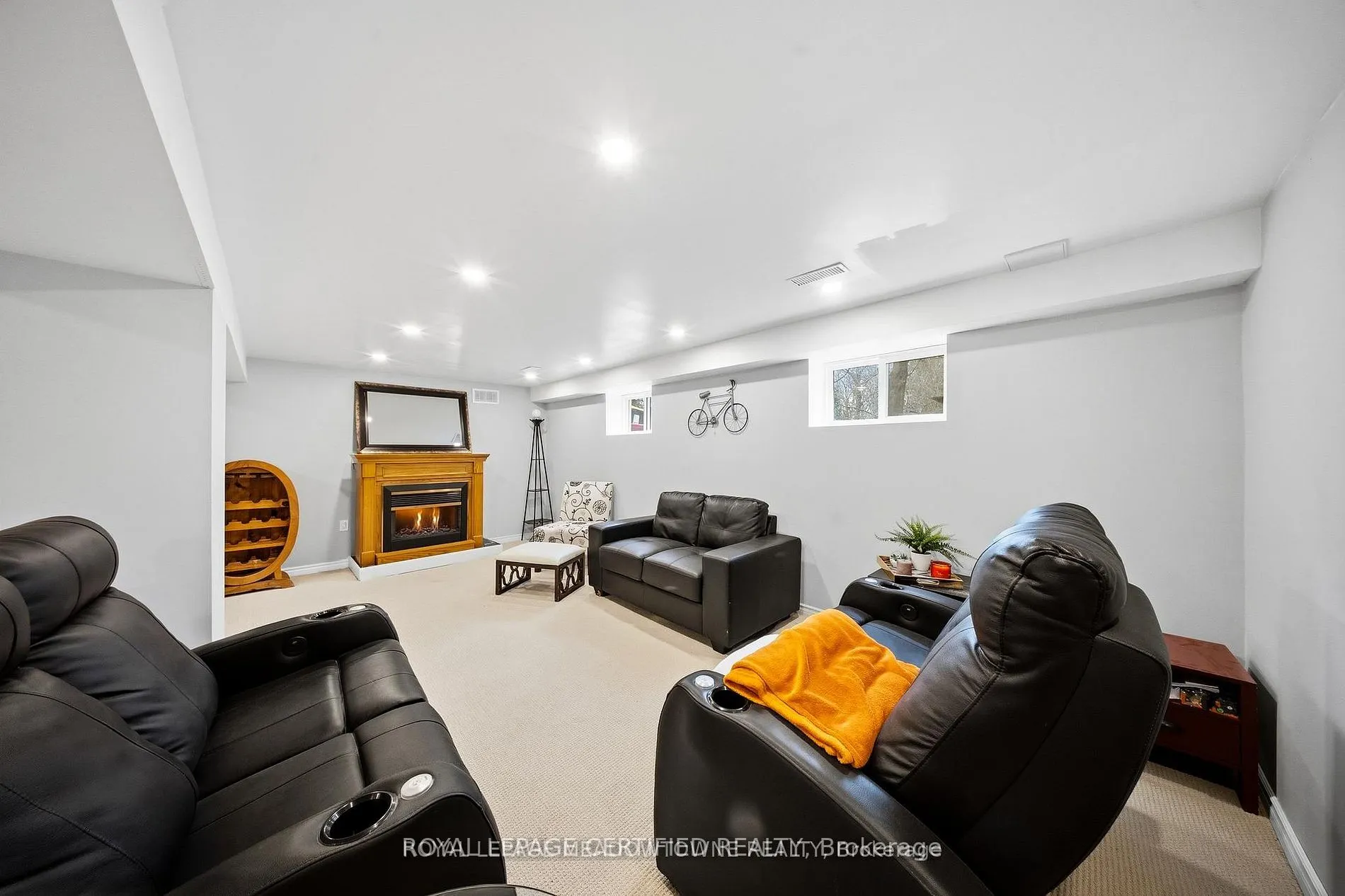 208 Glen Oak Drive