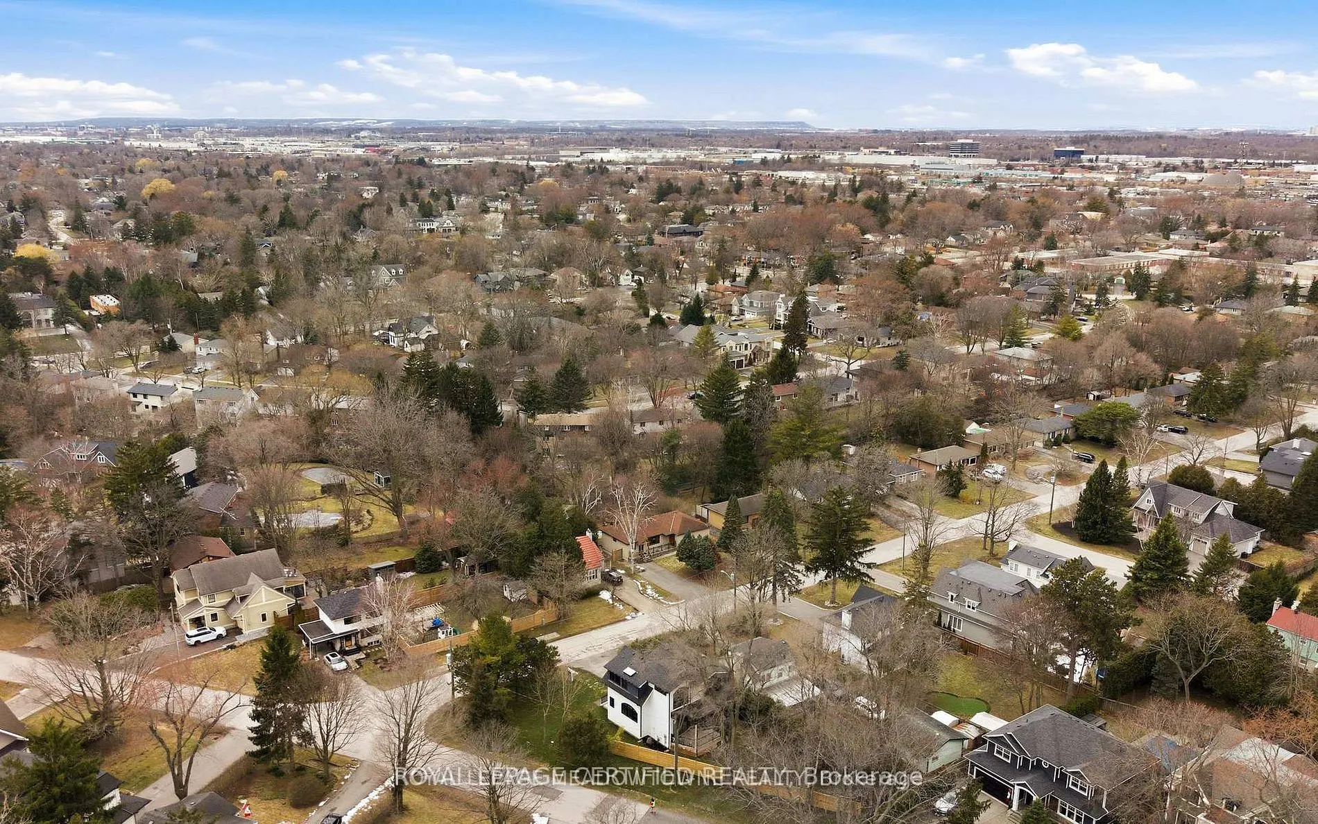 208 Glen Oak Drive