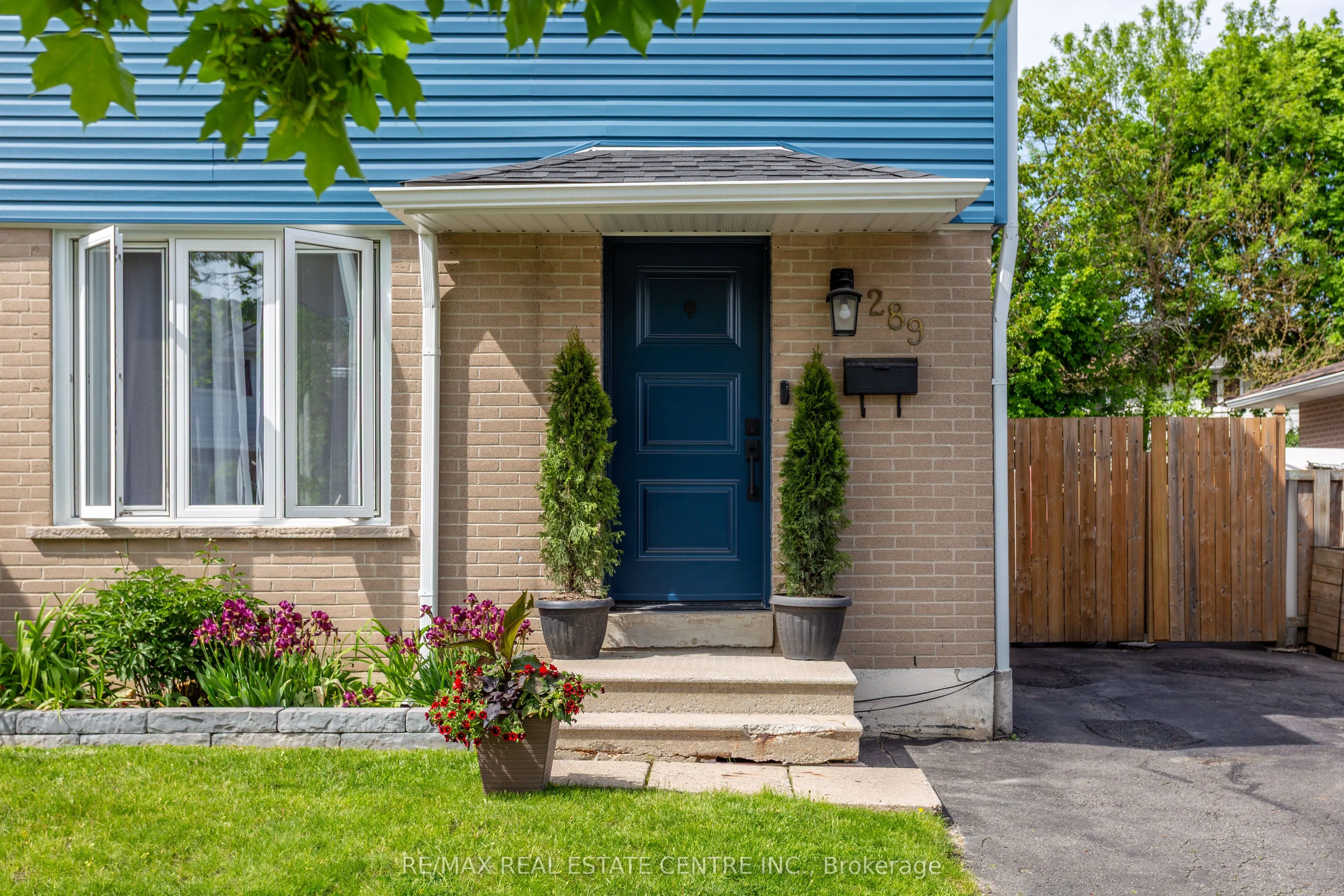 289 Archdekin Drive