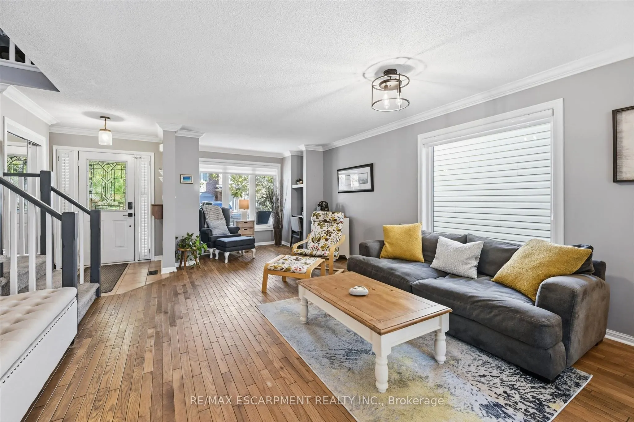 2206 Casselman Court