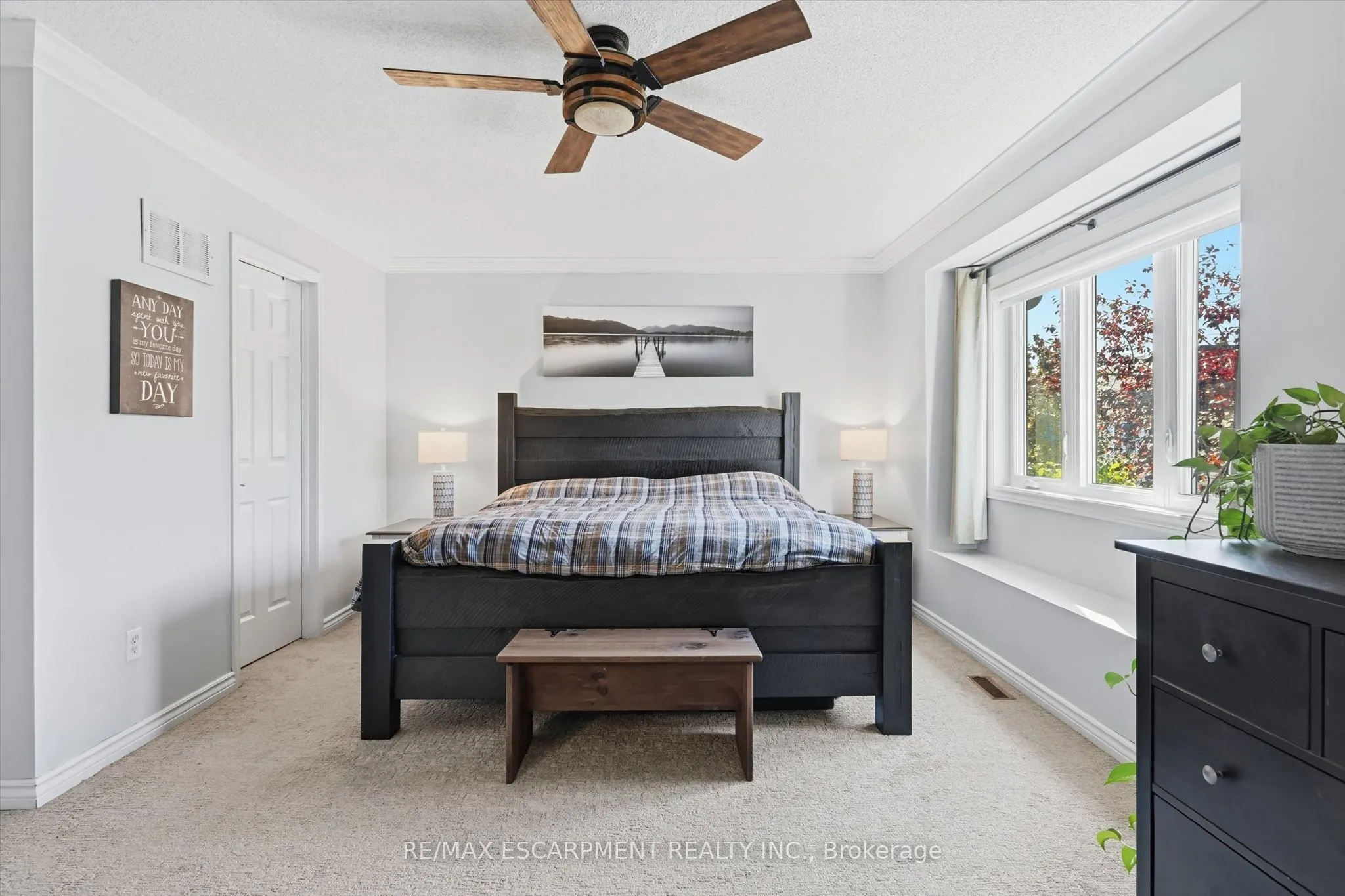 2206 Casselman Court