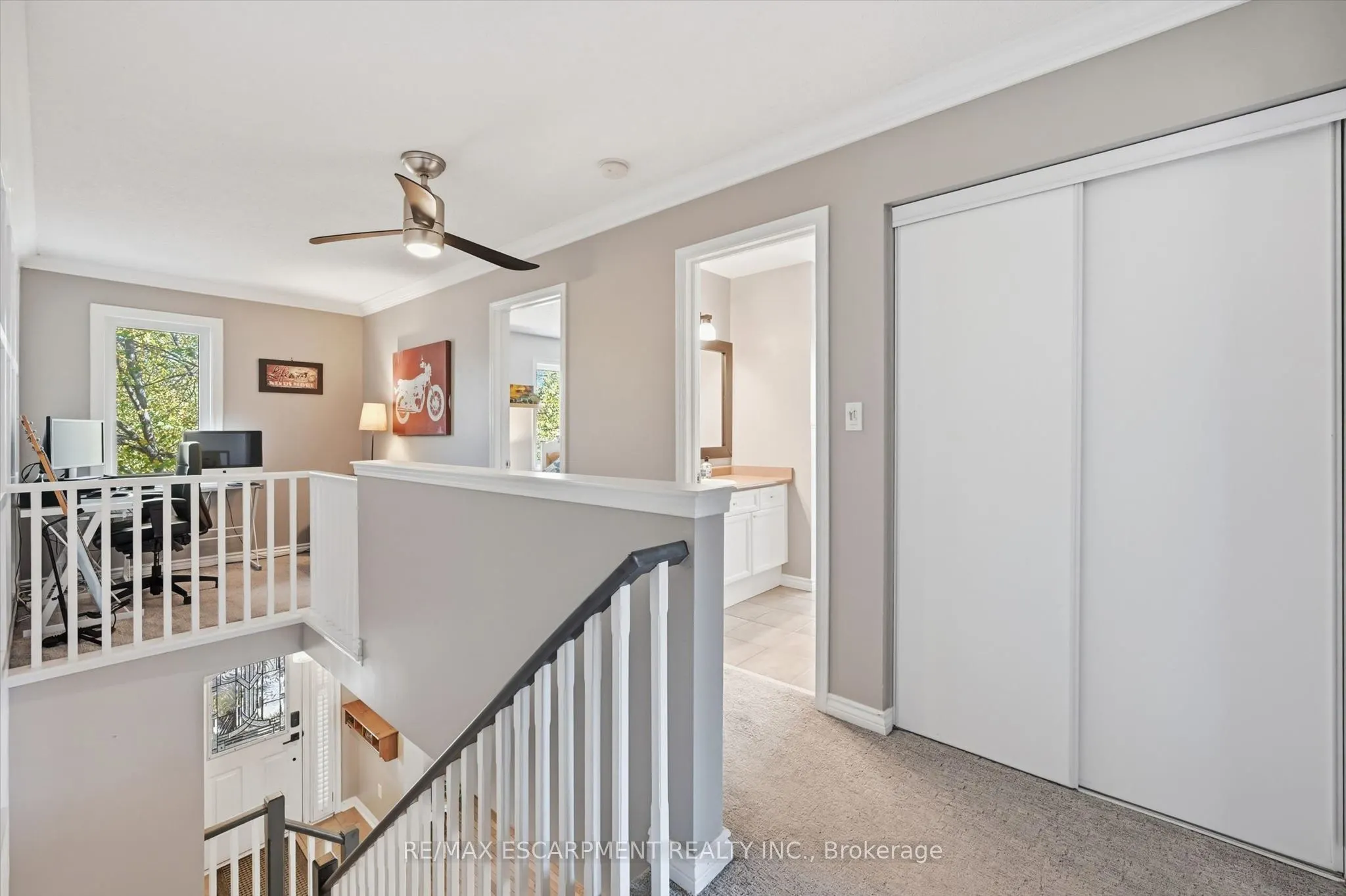 2206 Casselman Court