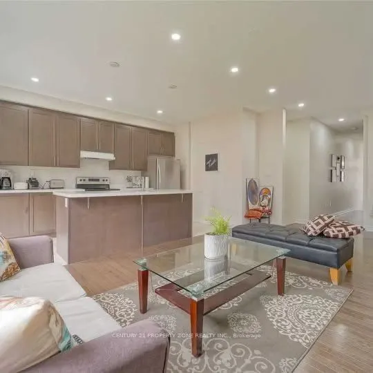 17 Angelfish Road #Upper