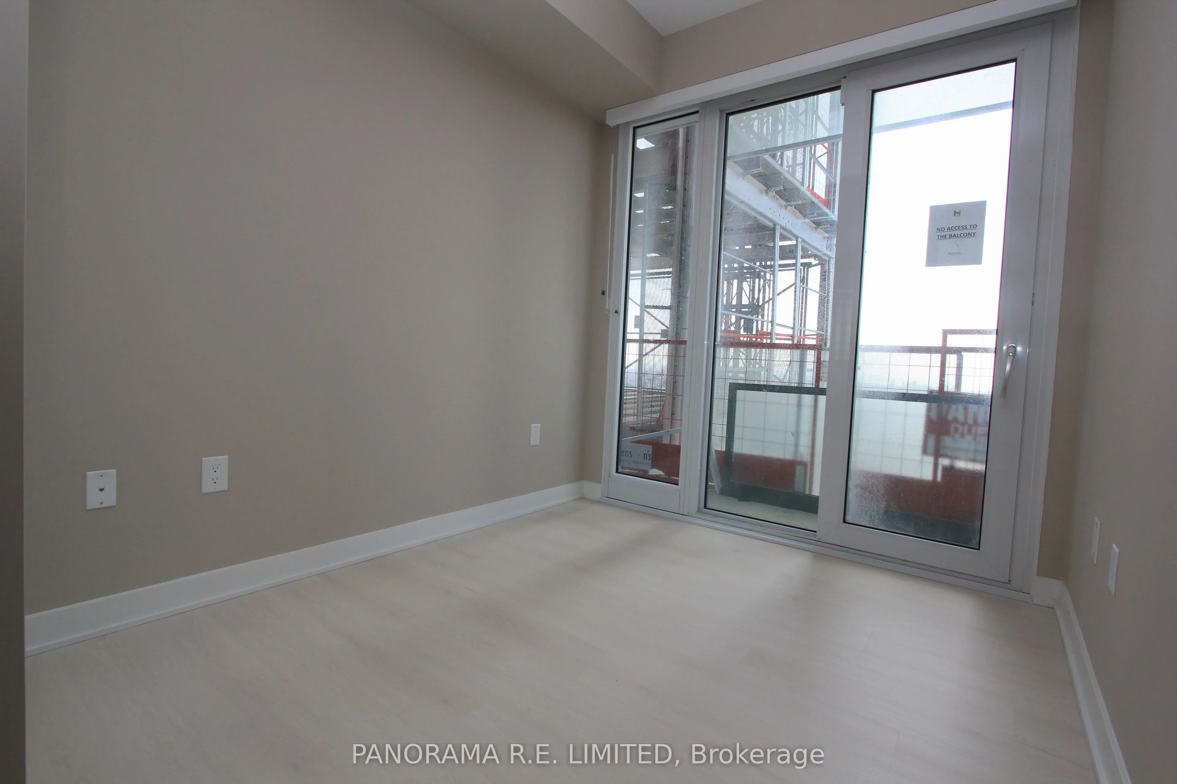 3900 Confederation Parkway #2804