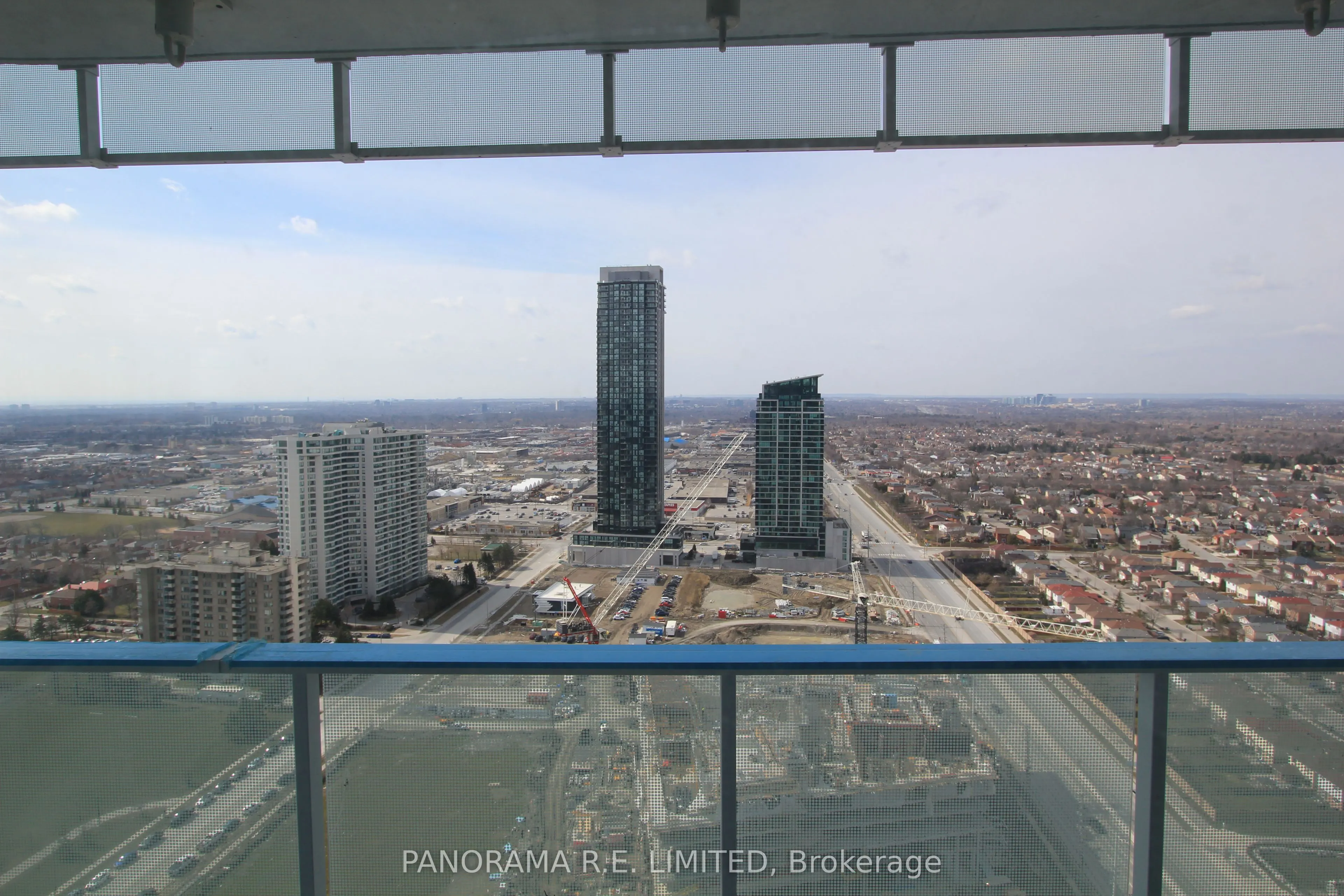 3900 Confederation Parkway #2804