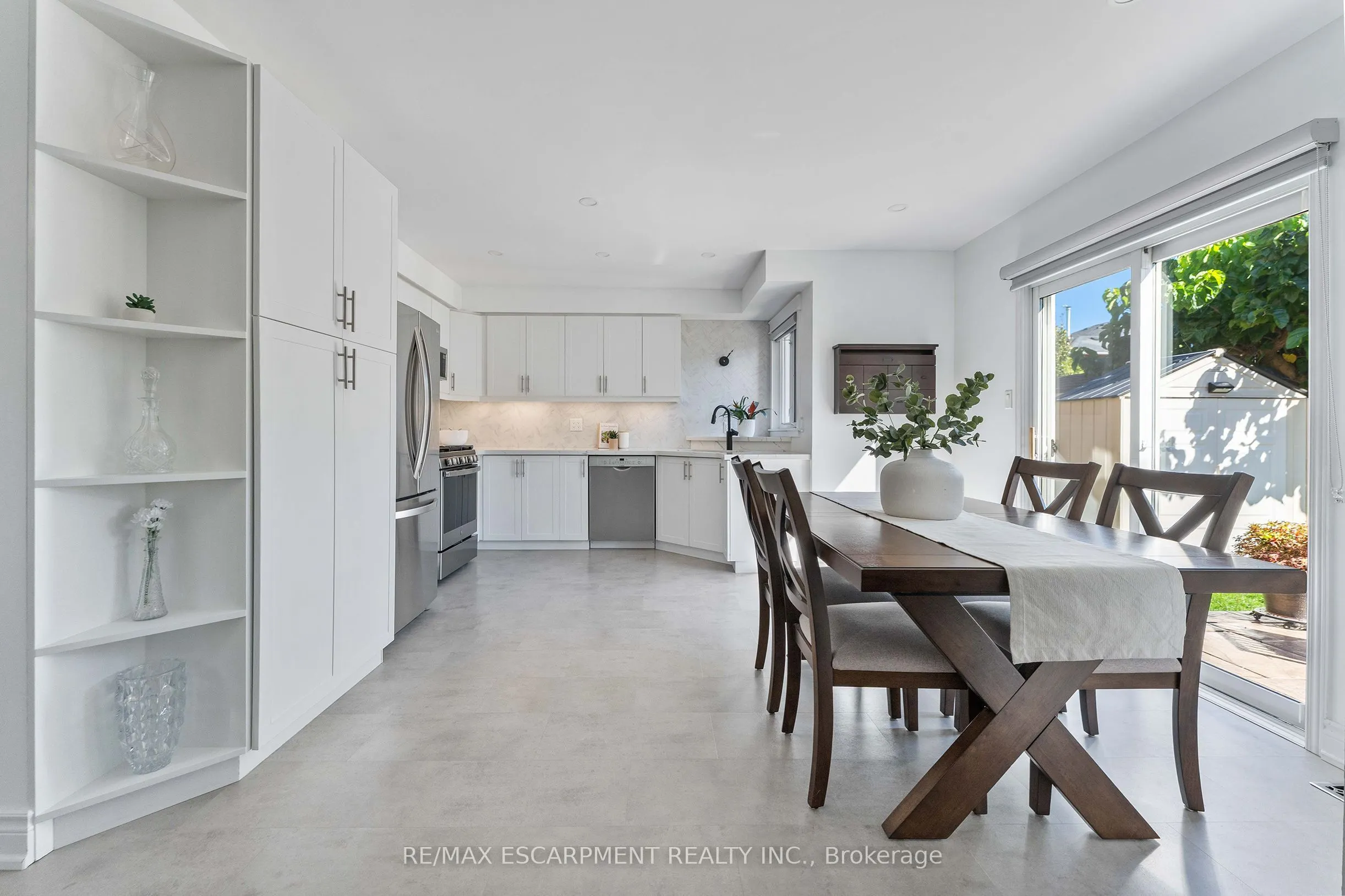 2206 Golden Orchard Trail