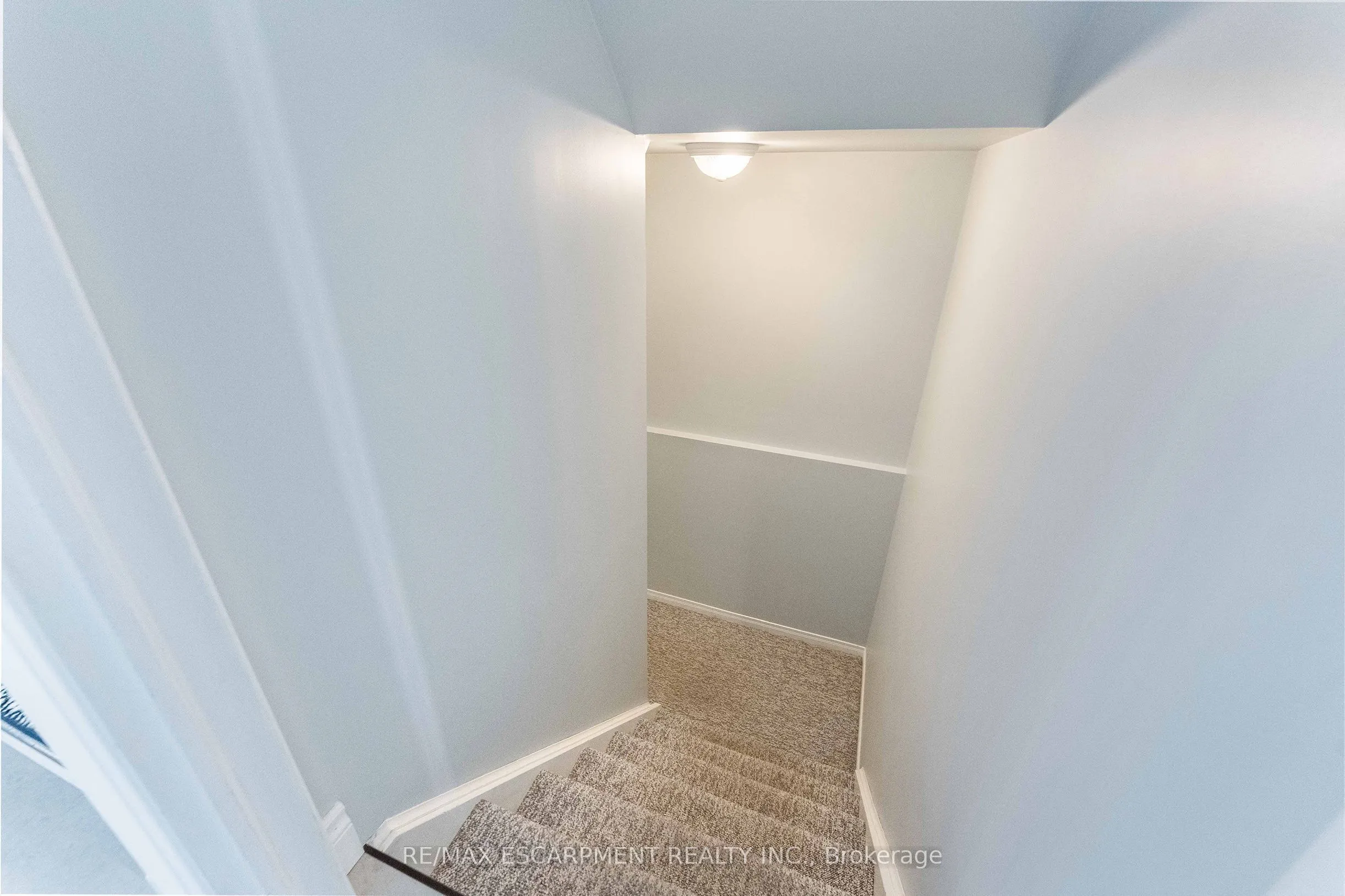 2206 Golden Orchard Trail