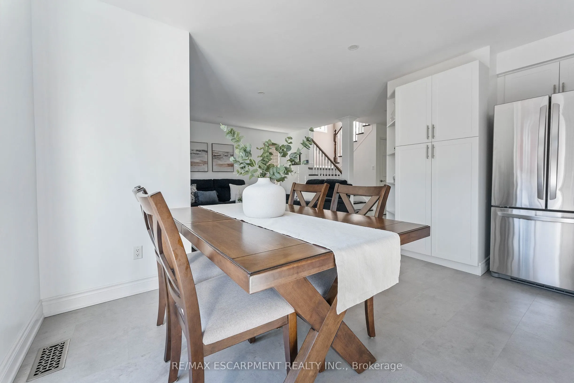 2206 Golden Orchard Trail