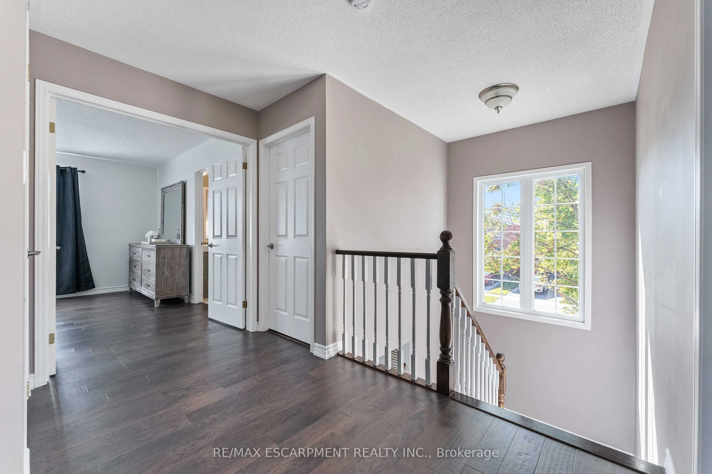 2206 Golden Orchard Trail