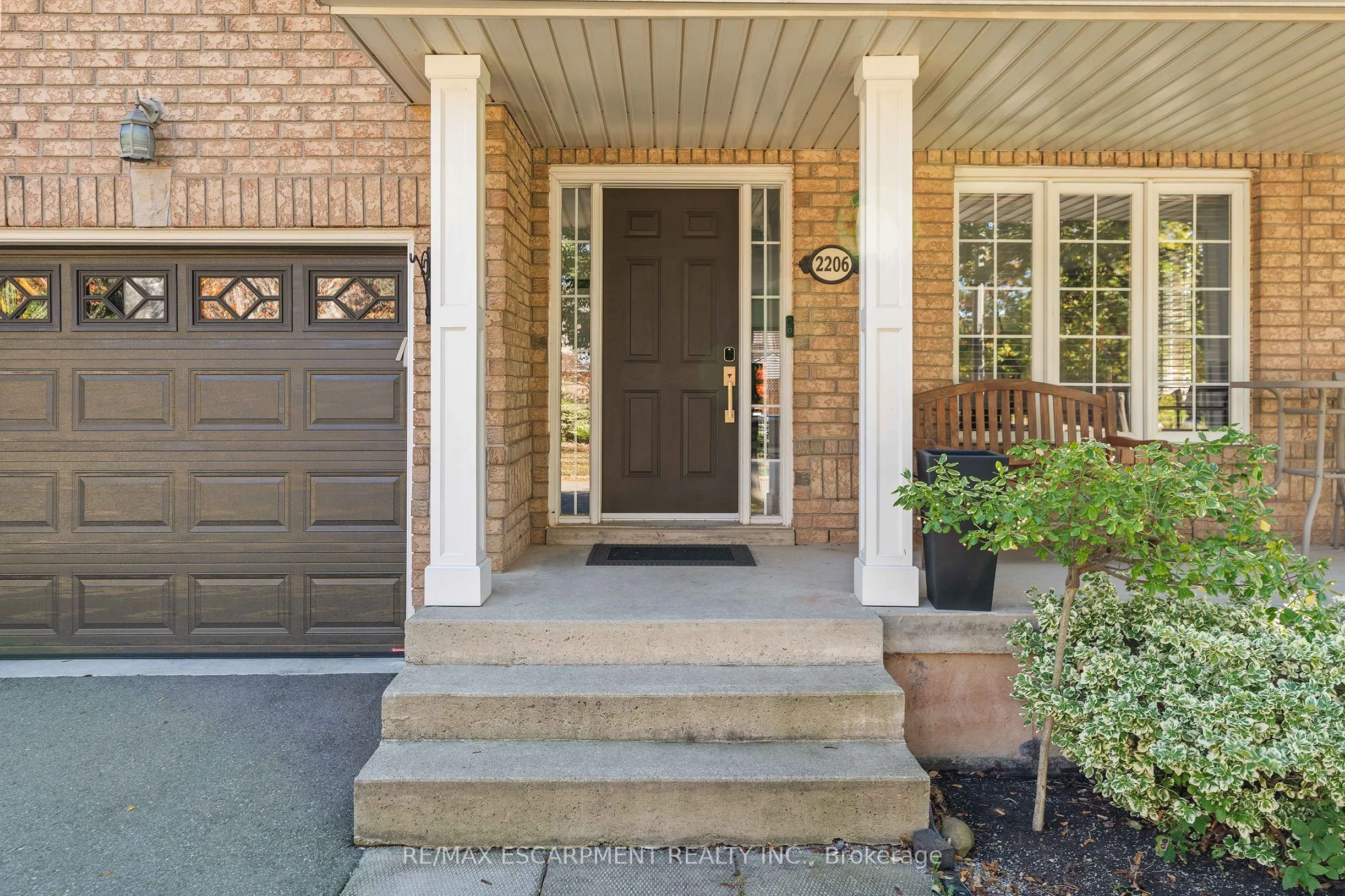 2206 Golden Orchard Trail