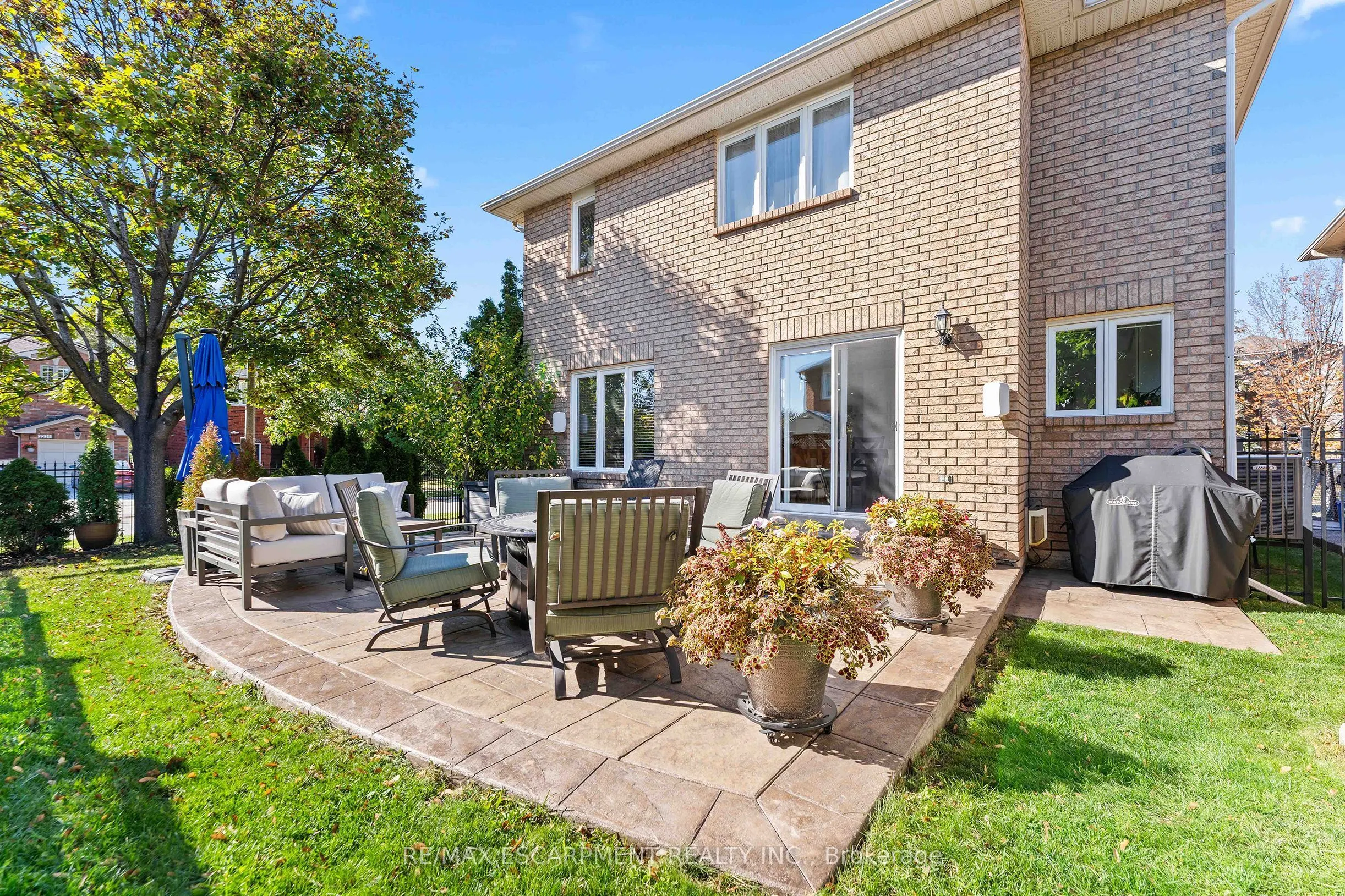 2206 Golden Orchard Trail