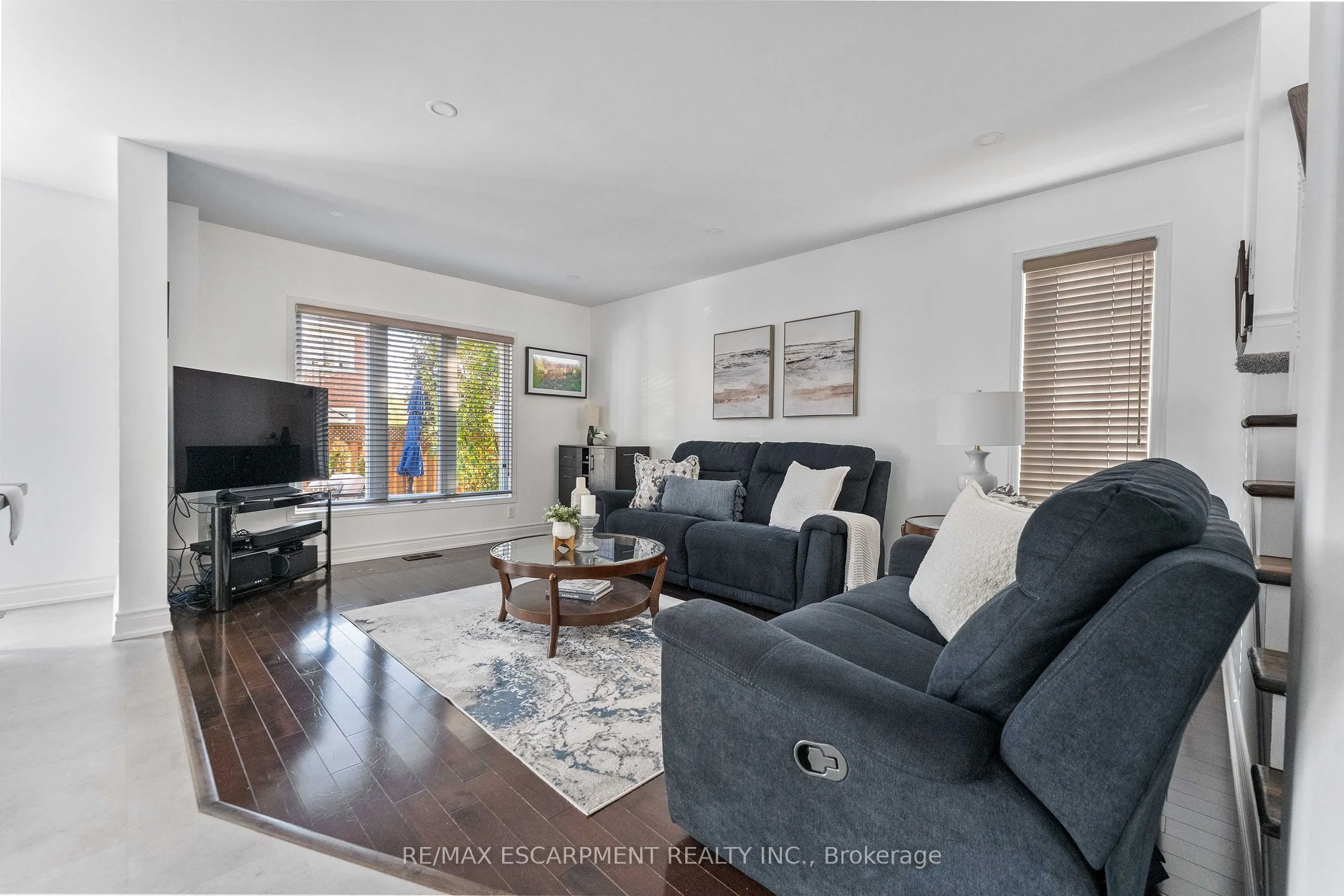 2206 Golden Orchard Trail