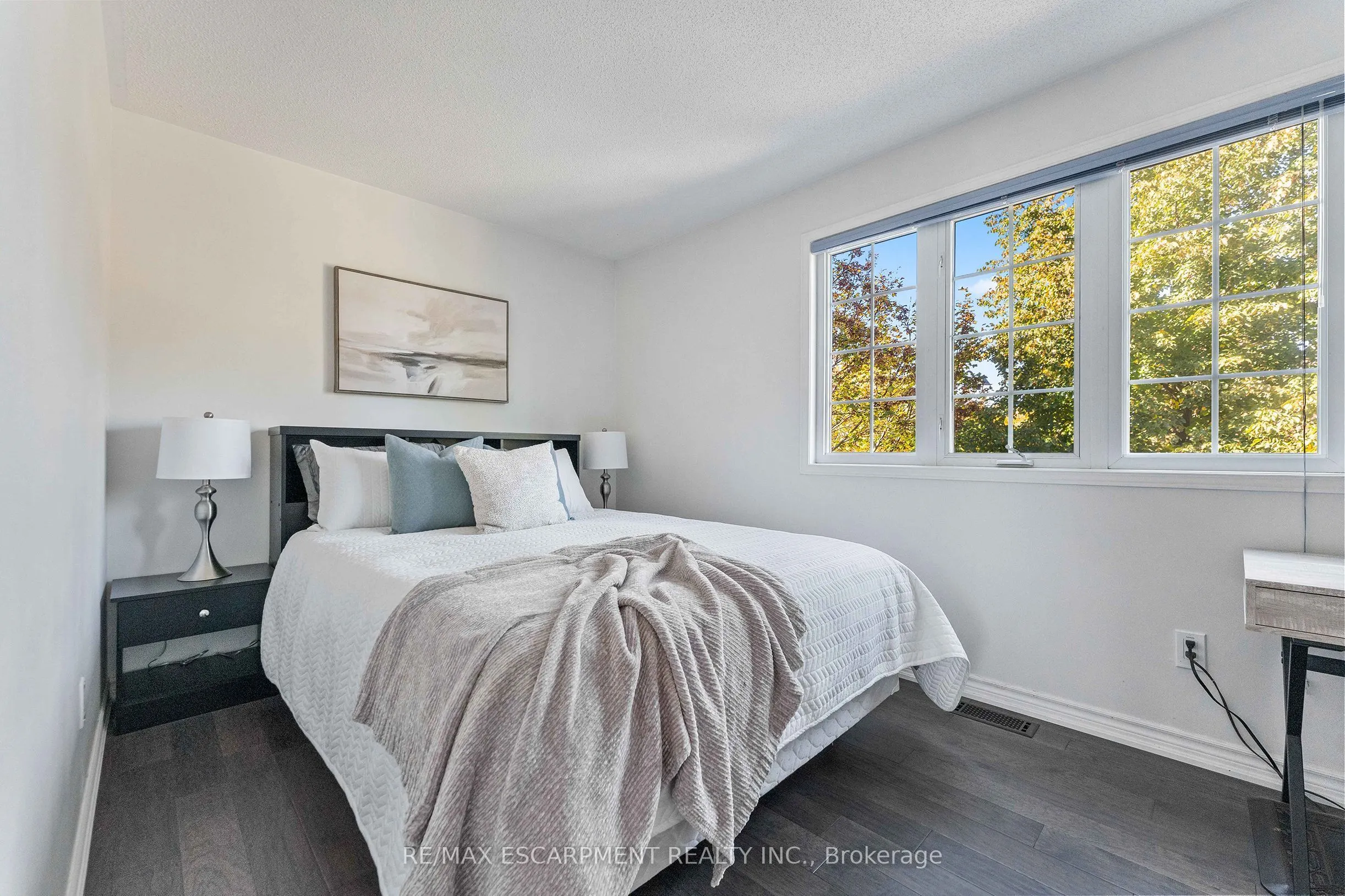 2206 Golden Orchard Trail