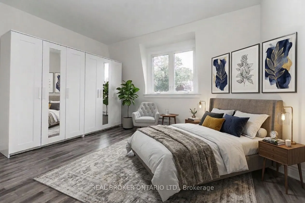 20 Golden Avenue W