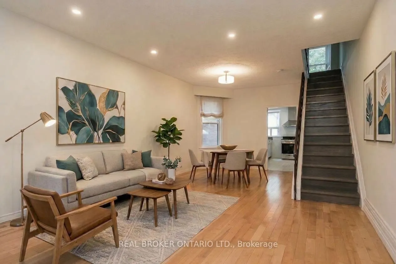 20 Golden Avenue W