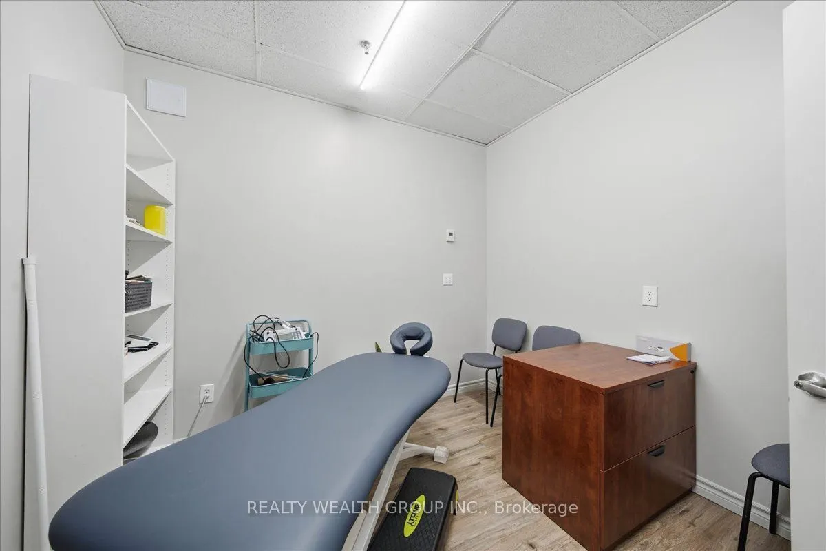 1280 FINCH Avenue #106