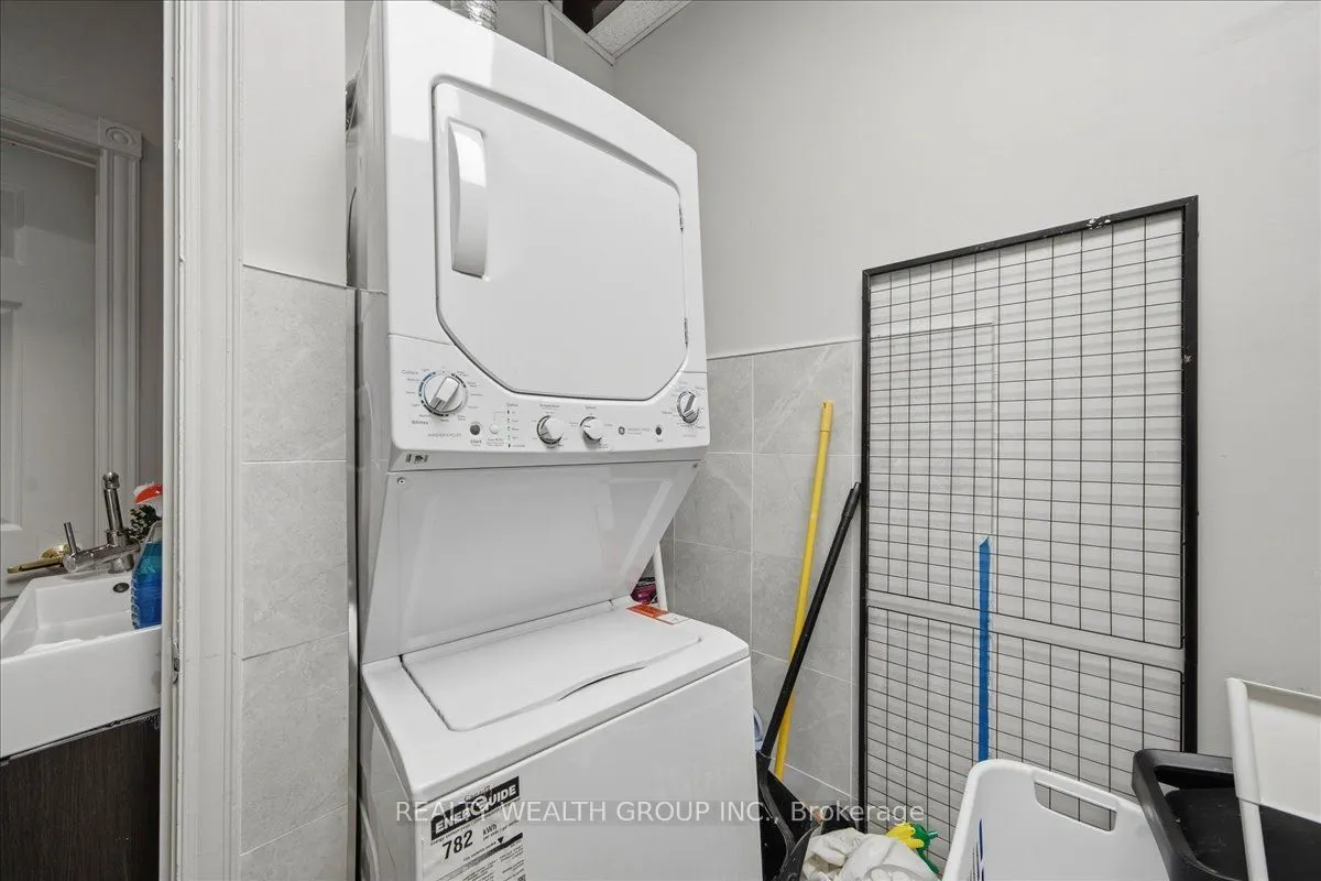 1280 FINCH Avenue #106
