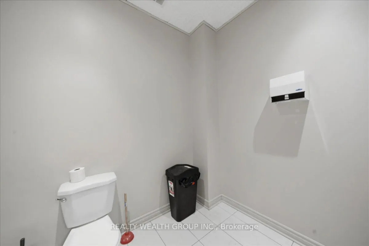 1280 FINCH Avenue #106