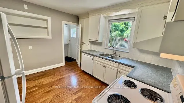 94 Stanley Avenue #MAIN