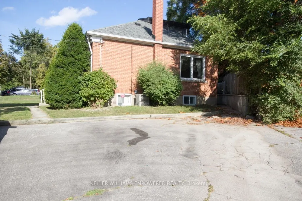 94 Stanley Avenue #MAIN