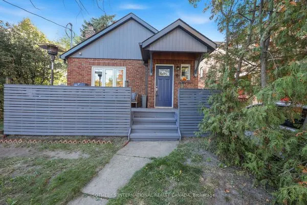 16 Smithfield Drive