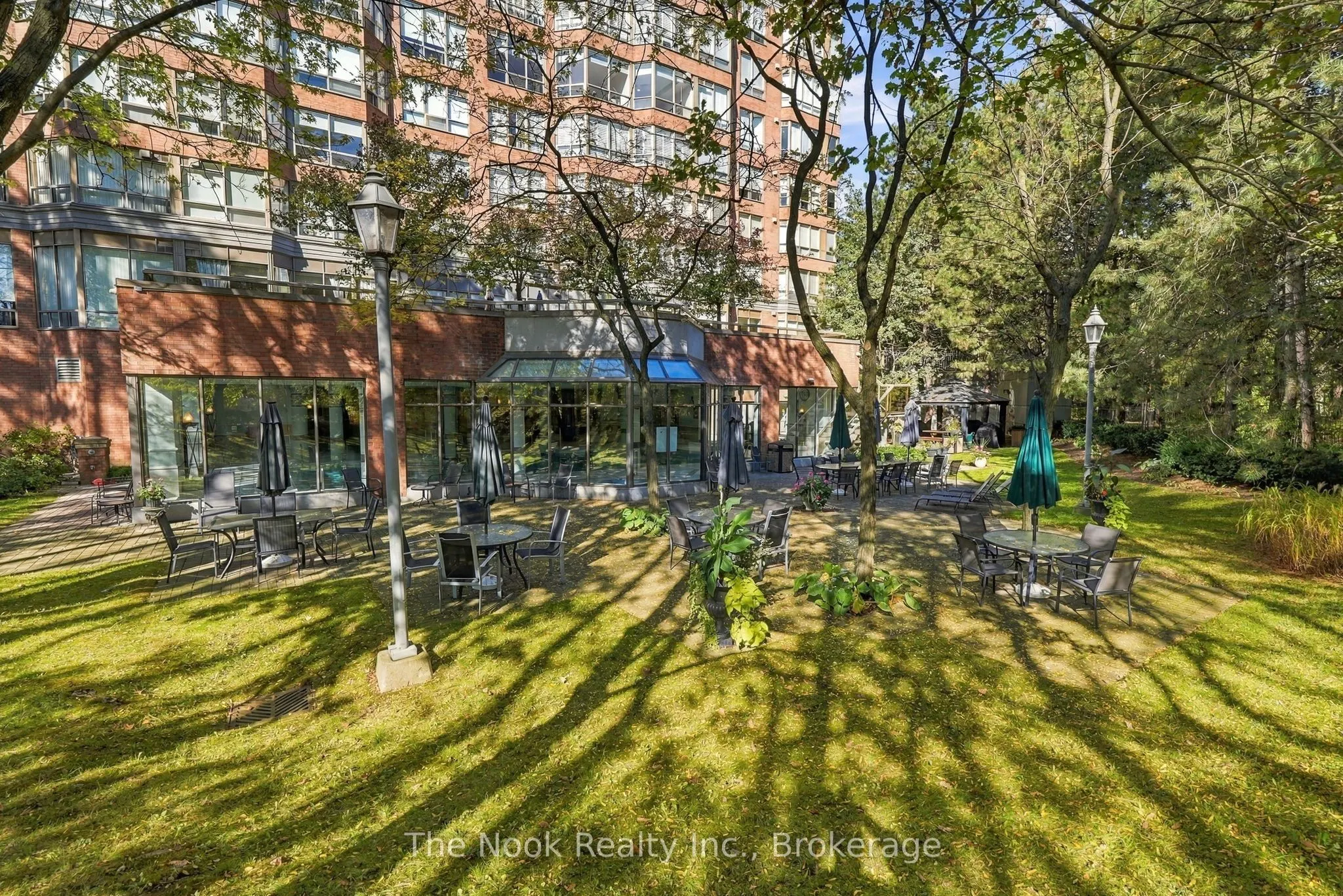 1 RIPLEY Avenue #213