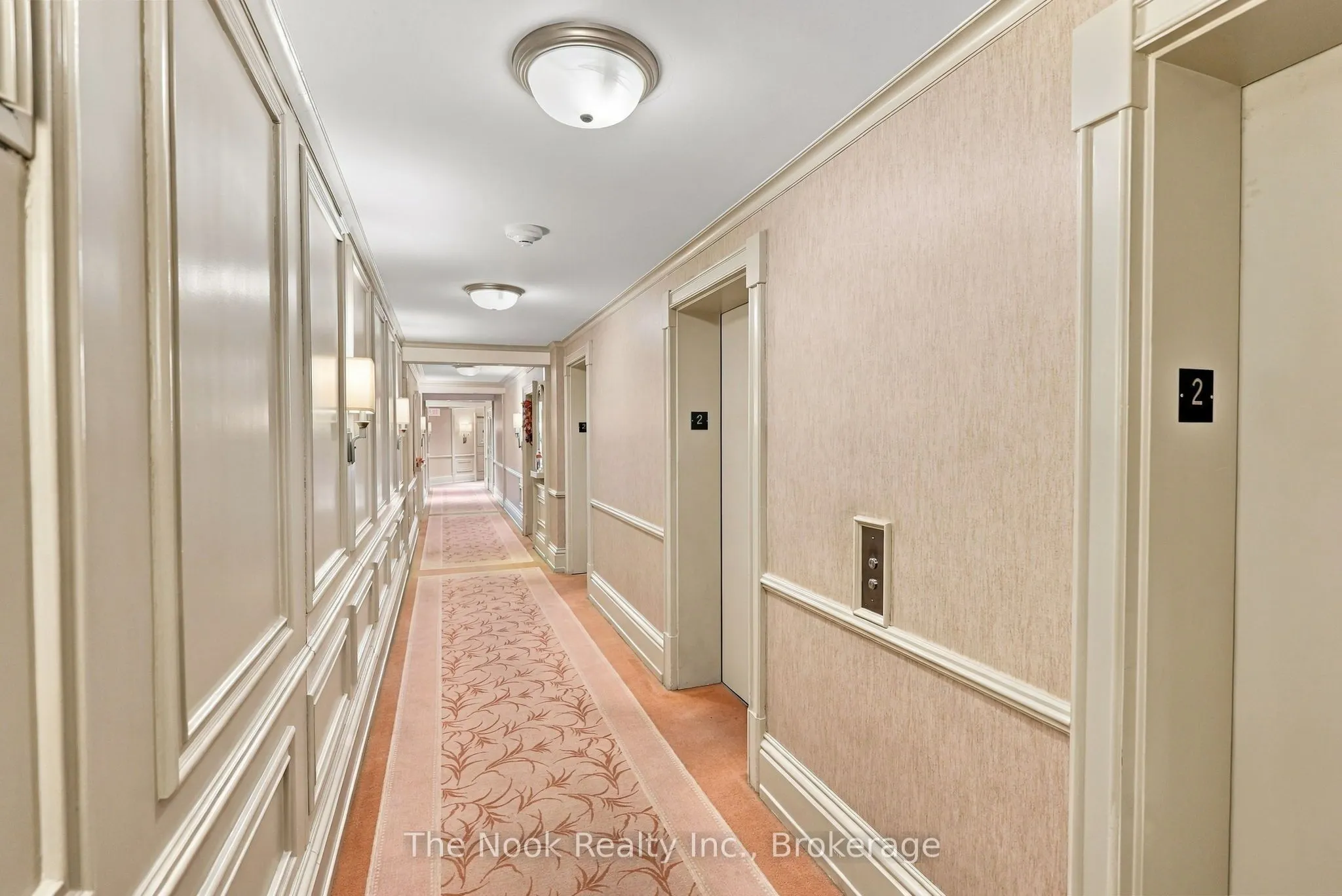 1 RIPLEY Avenue #213
