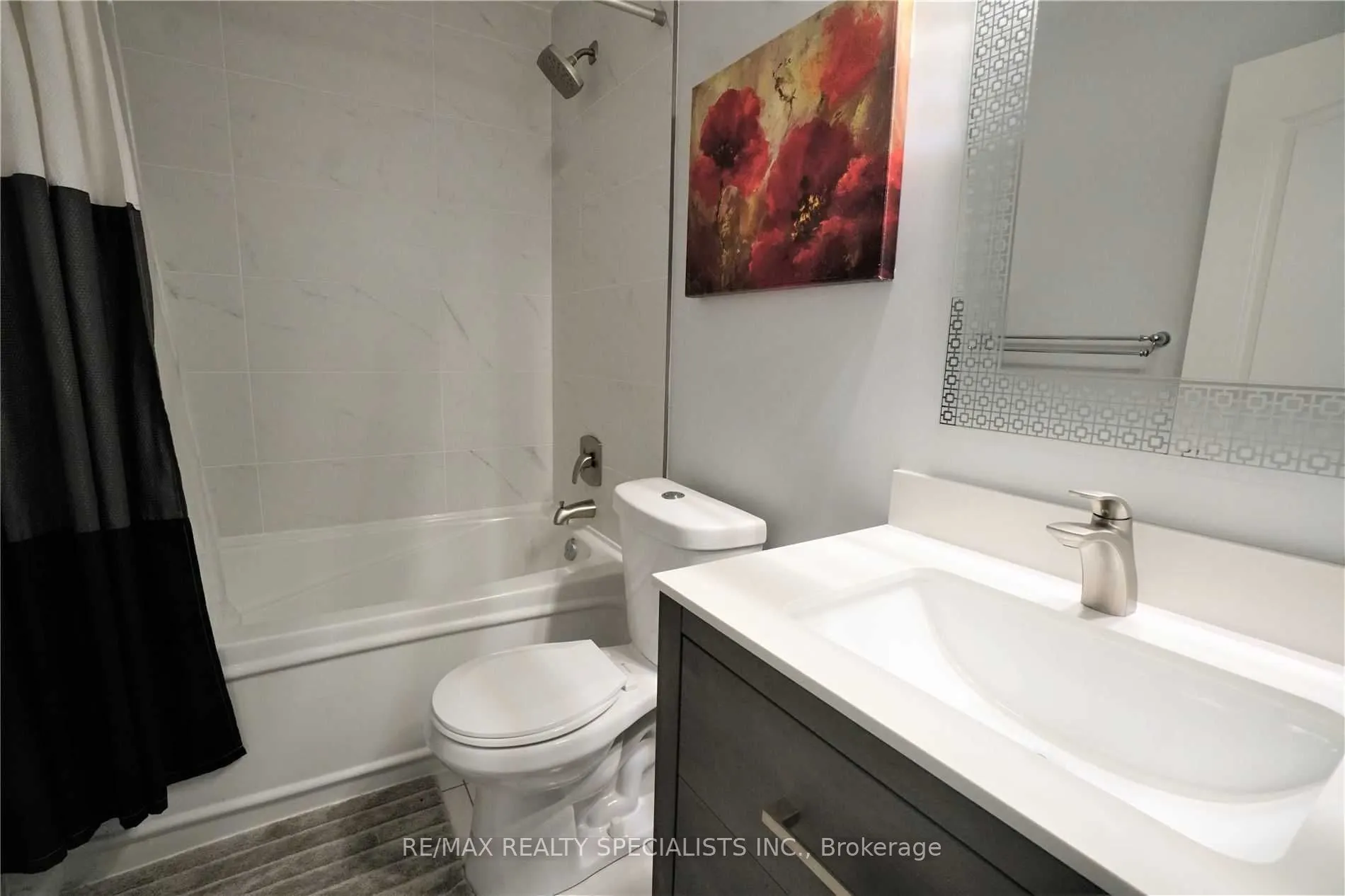 33 Elm Drive #2207