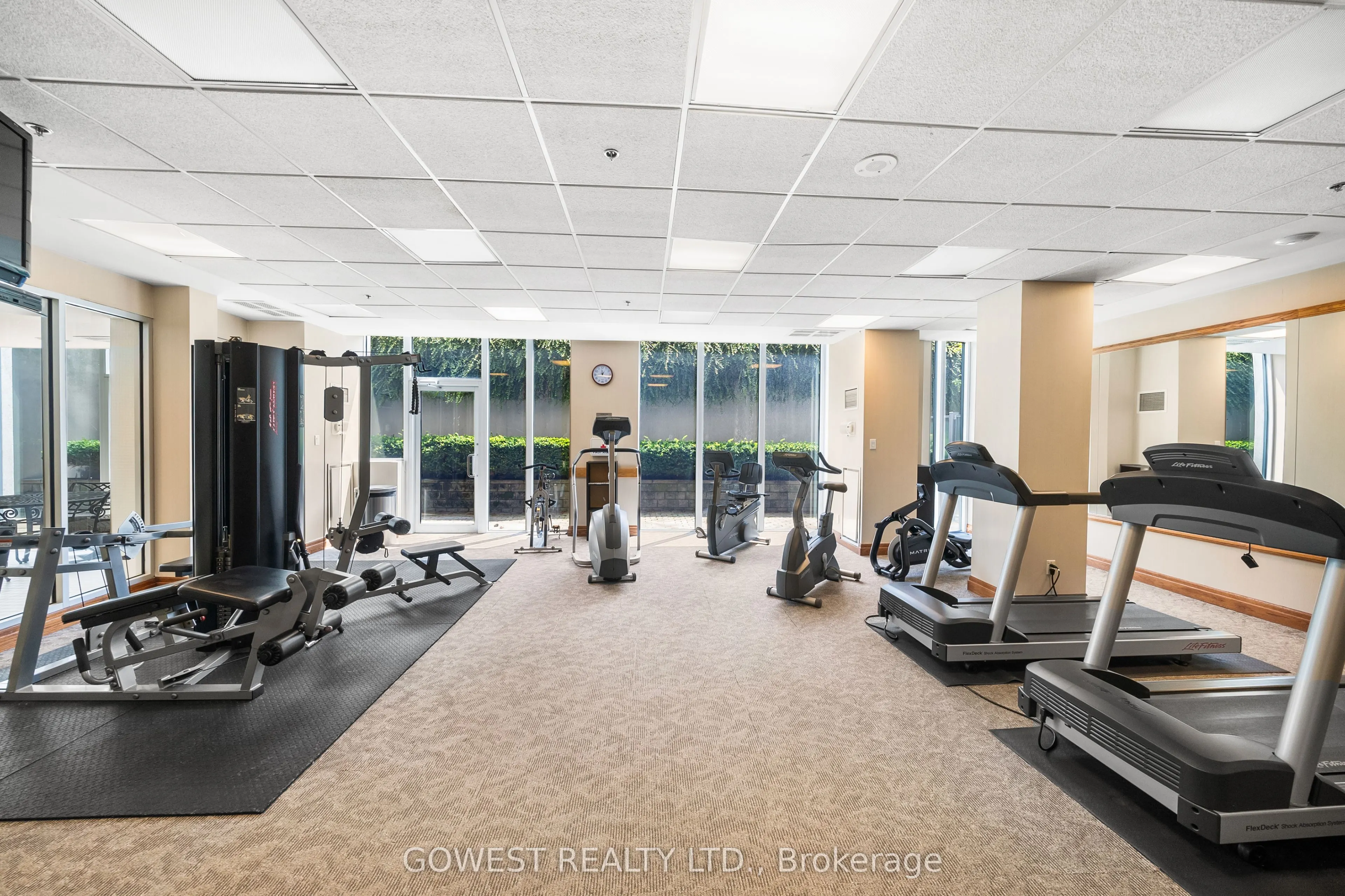 2095 Lake Shore Boulevard W #318