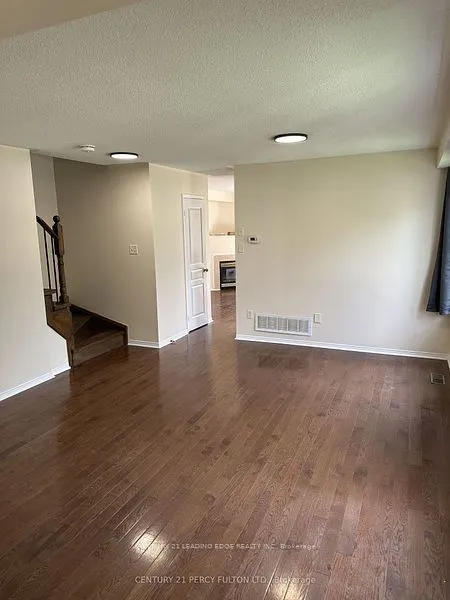 5960 Algarve Drive