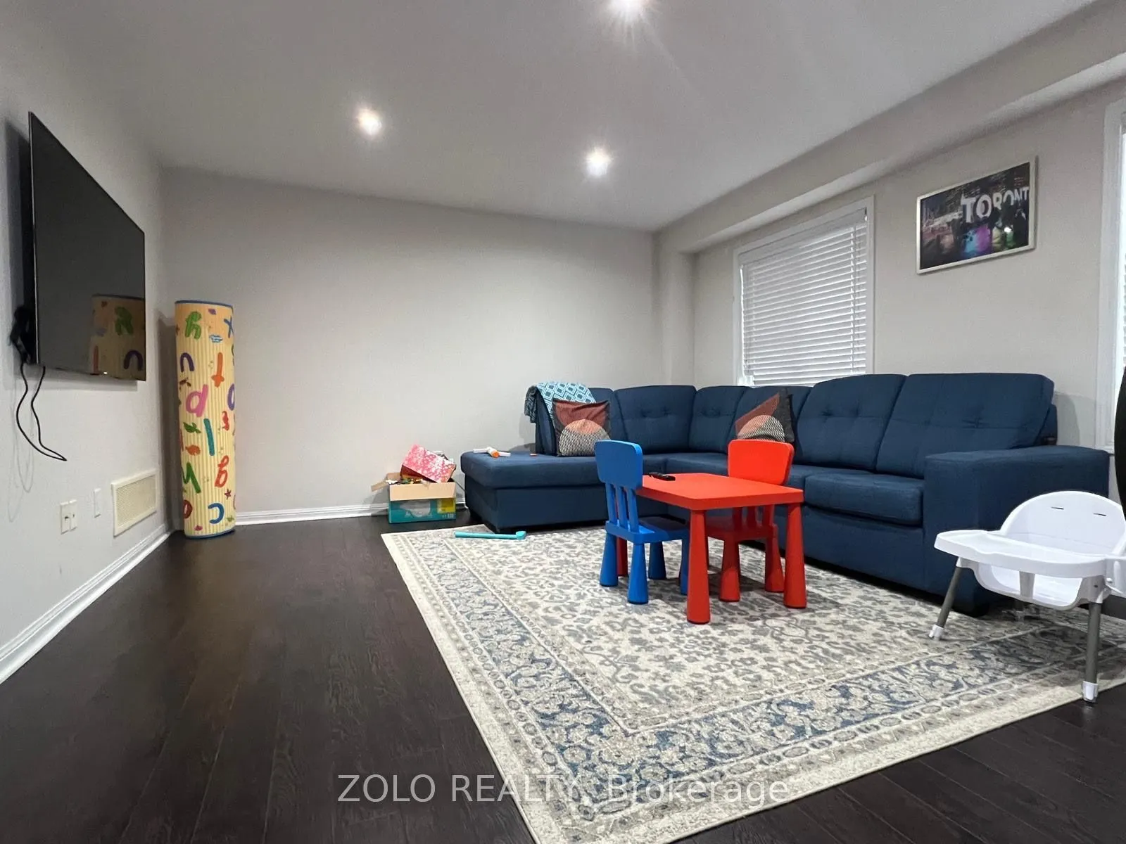7 Poppythorn Road