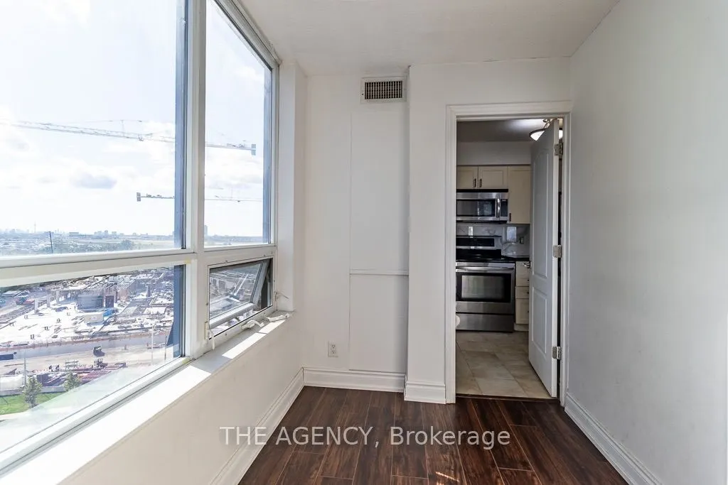 1070 Sheppard Avenue #1004