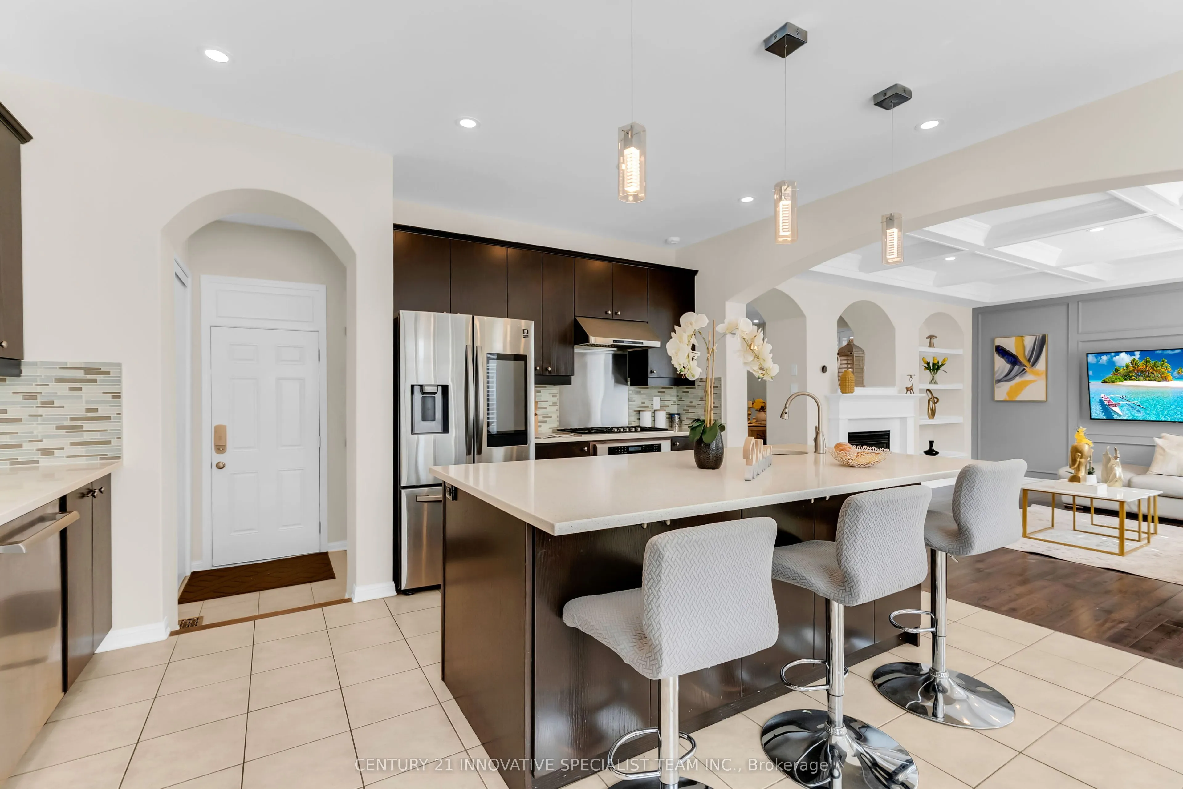 982 Syndenham Lane