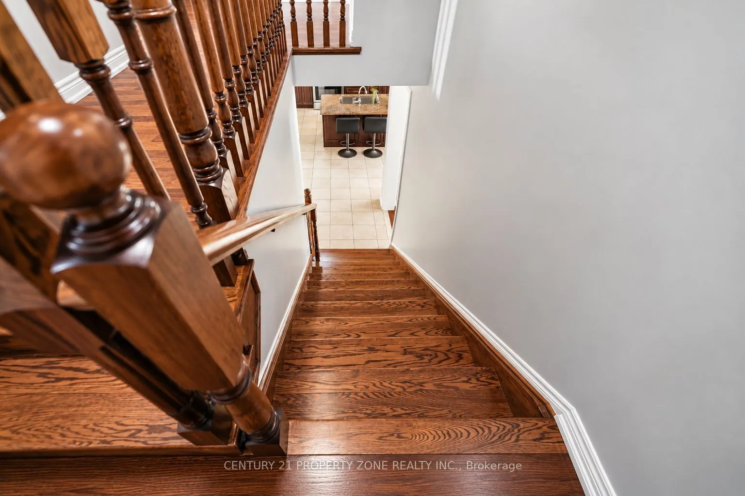 27 Sliprock Crescent