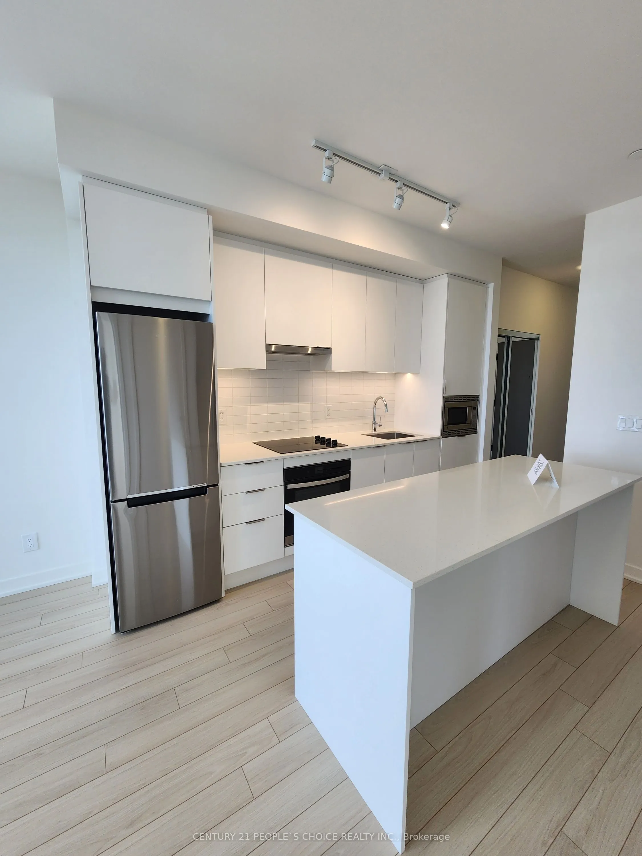 3079 Trafalgar Road #2004