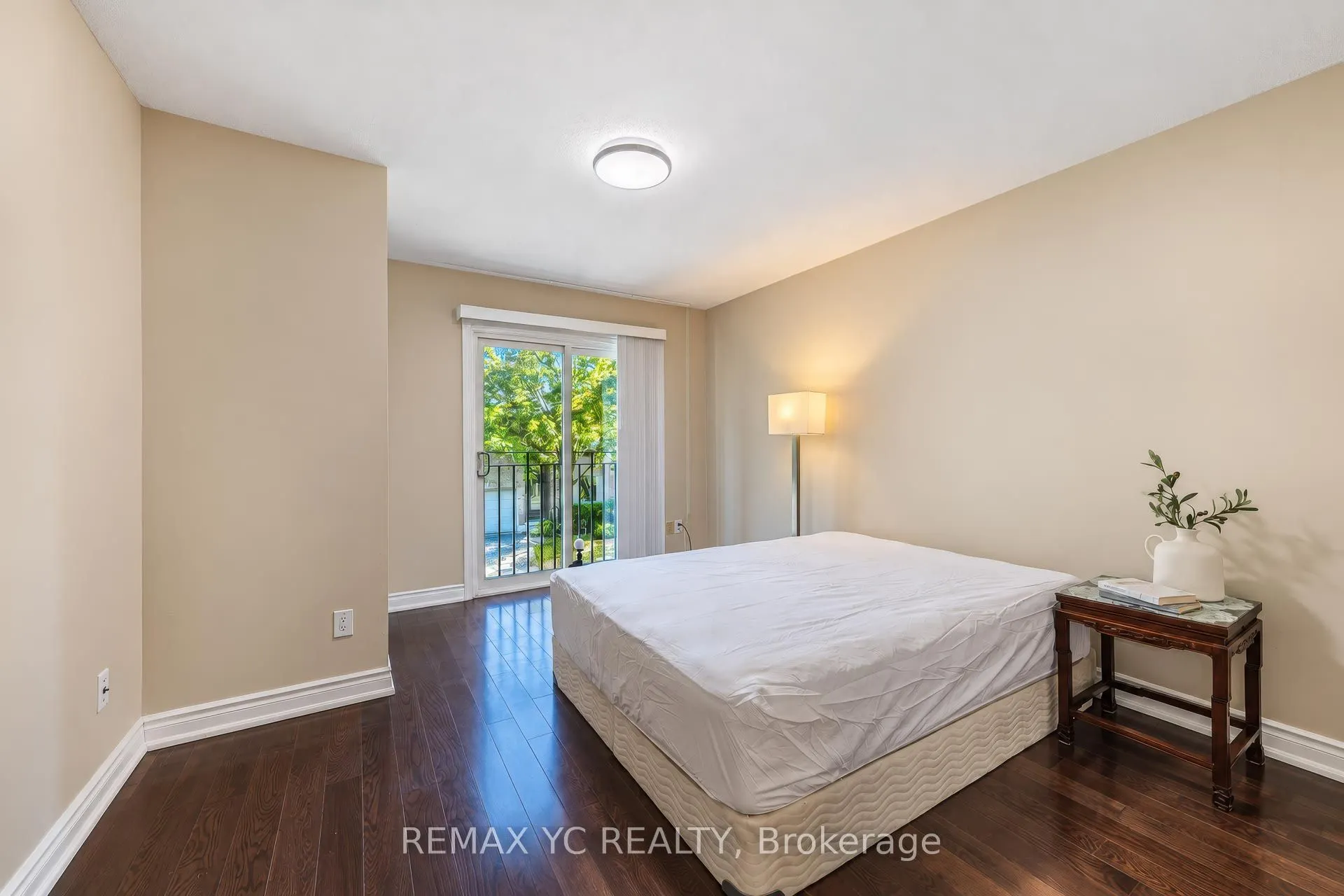 4635 Regents Terrace #52
