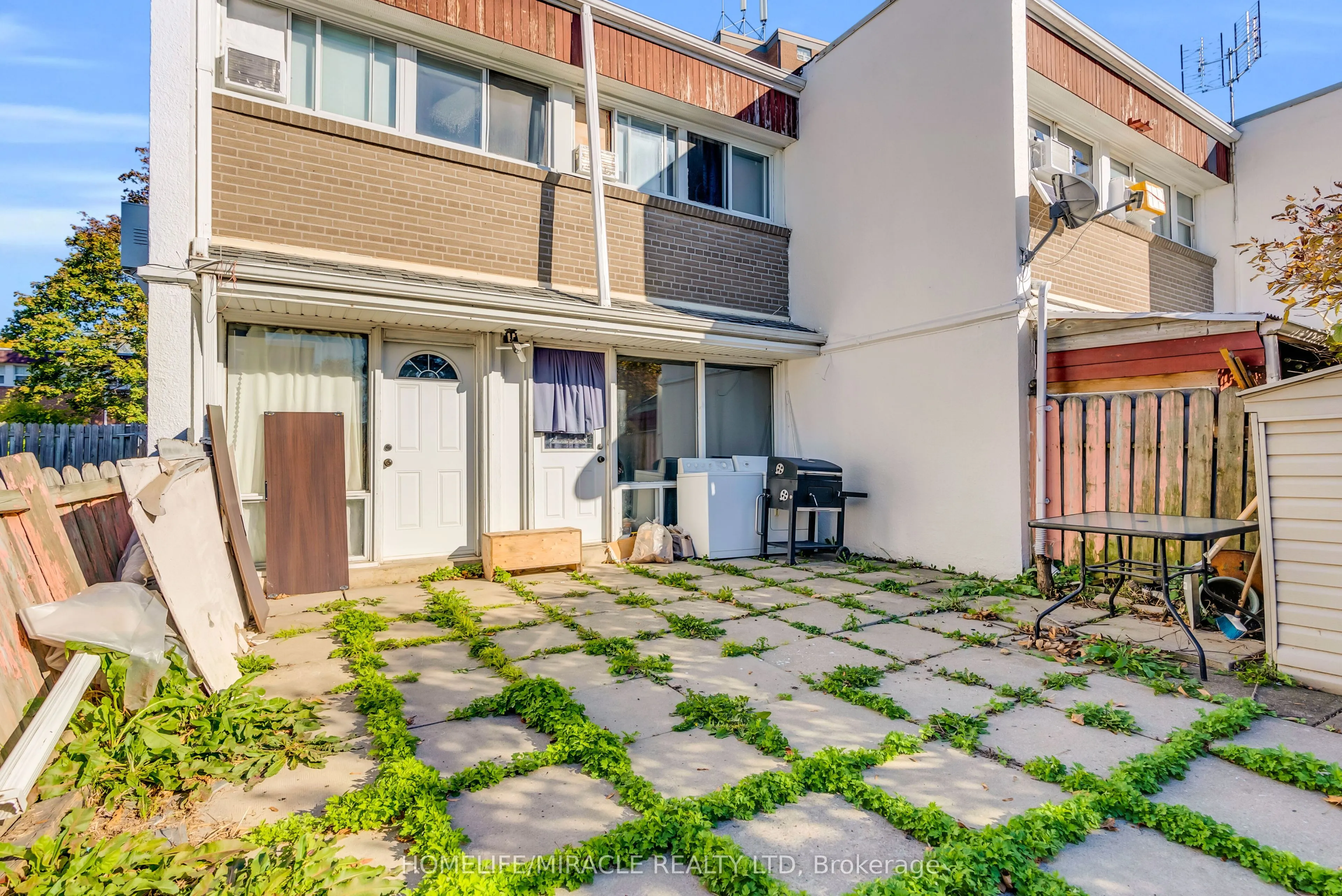 2901 Jane Street #93