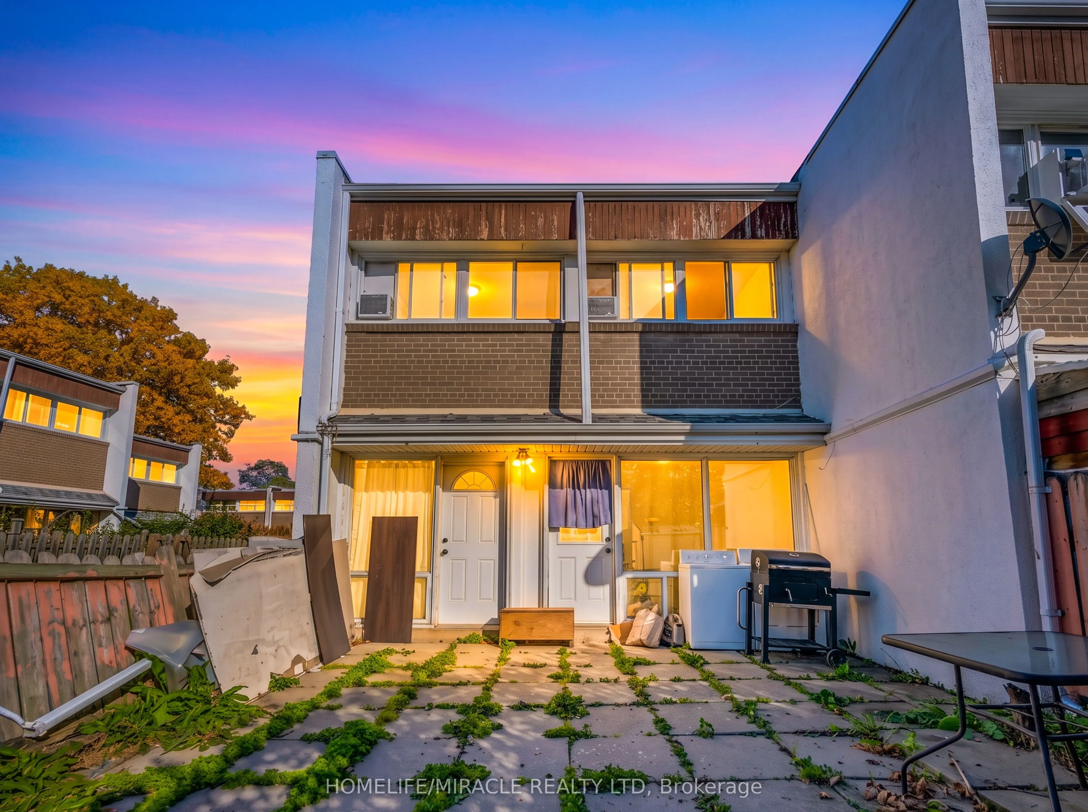 2901 Jane Street #93