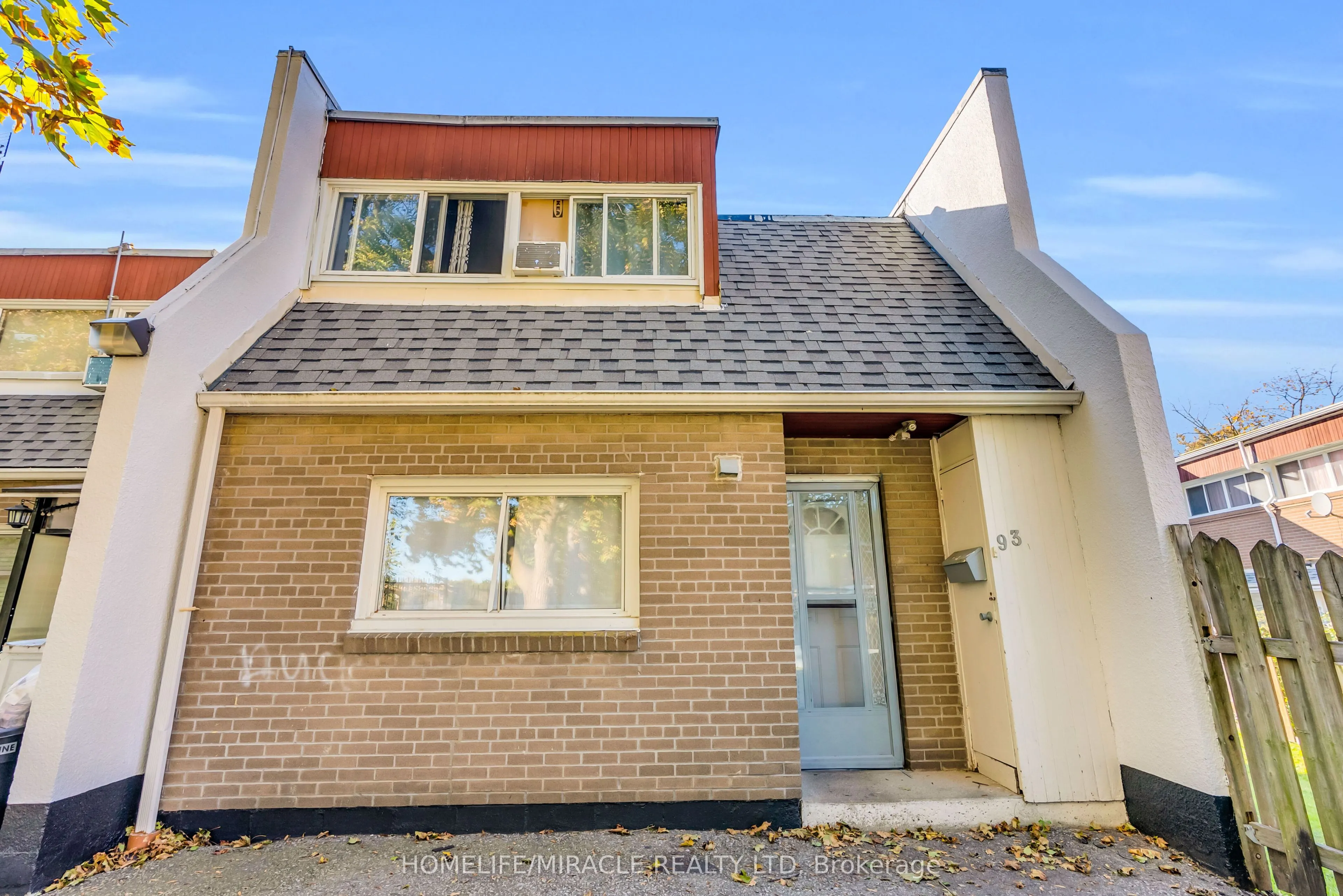 2901 Jane Street #93