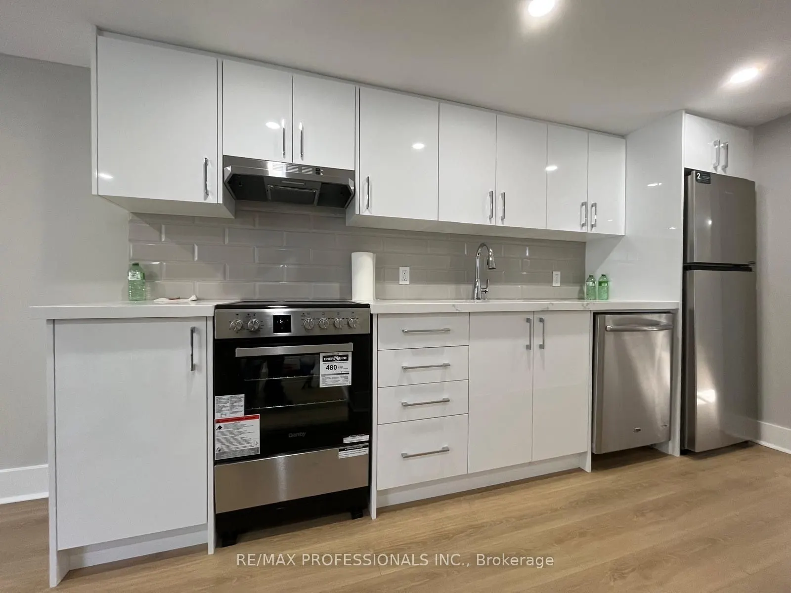41 Tavistock Road #B